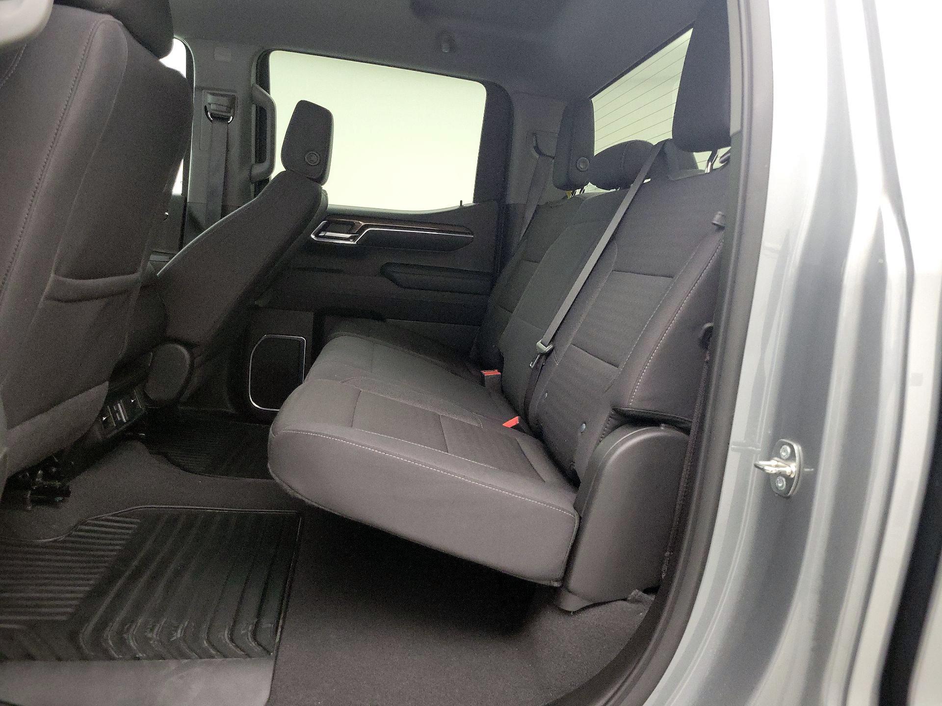 Thumbnail: 2024 Chevrolet Silverado 1500 - 20