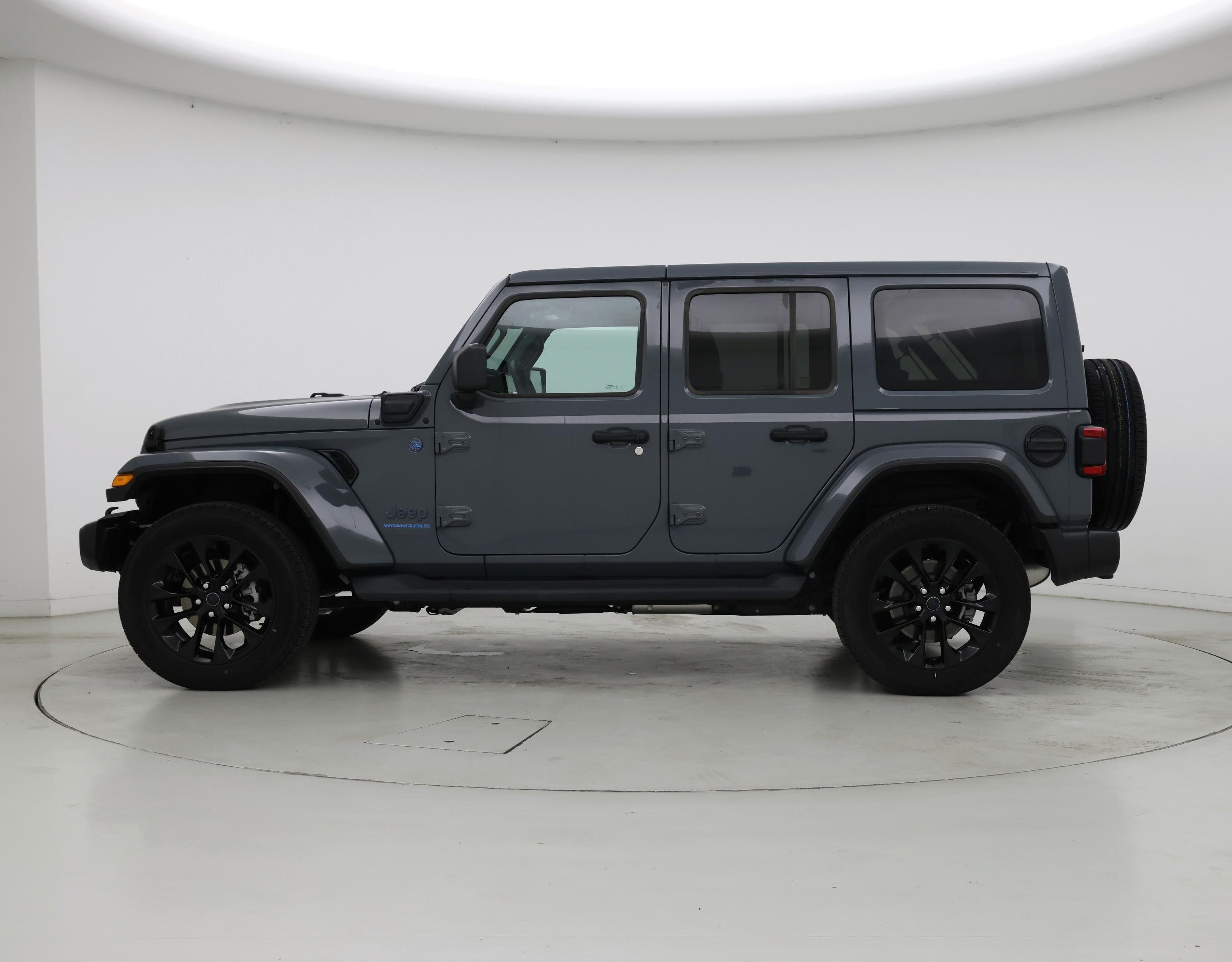 Thumbnail: 2025 Jeep Wrangler - 3