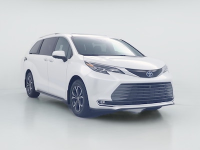 2025 Toyota Sienna Platinum