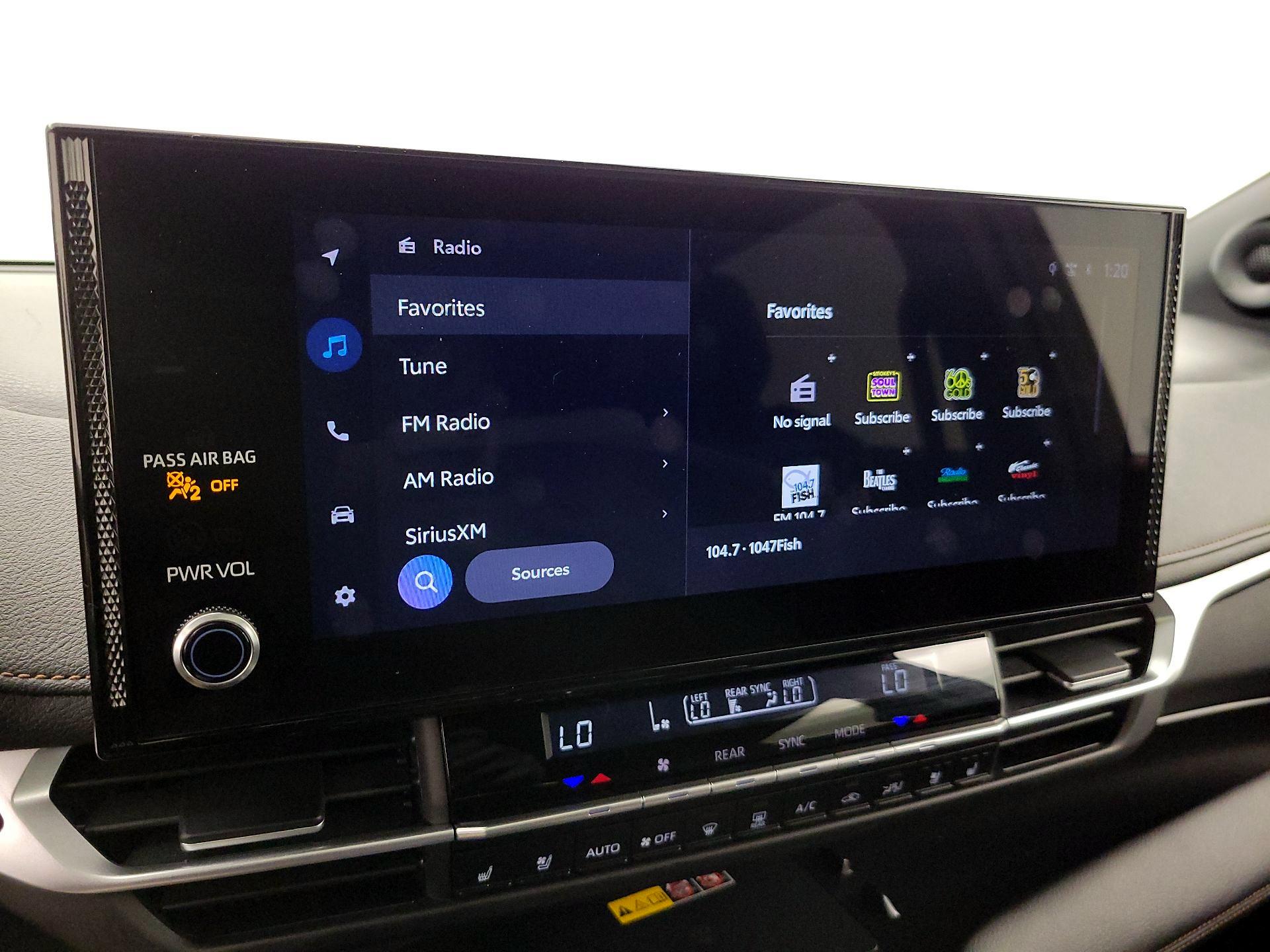 Thumbnail: 2025 Toyota Sienna - 16