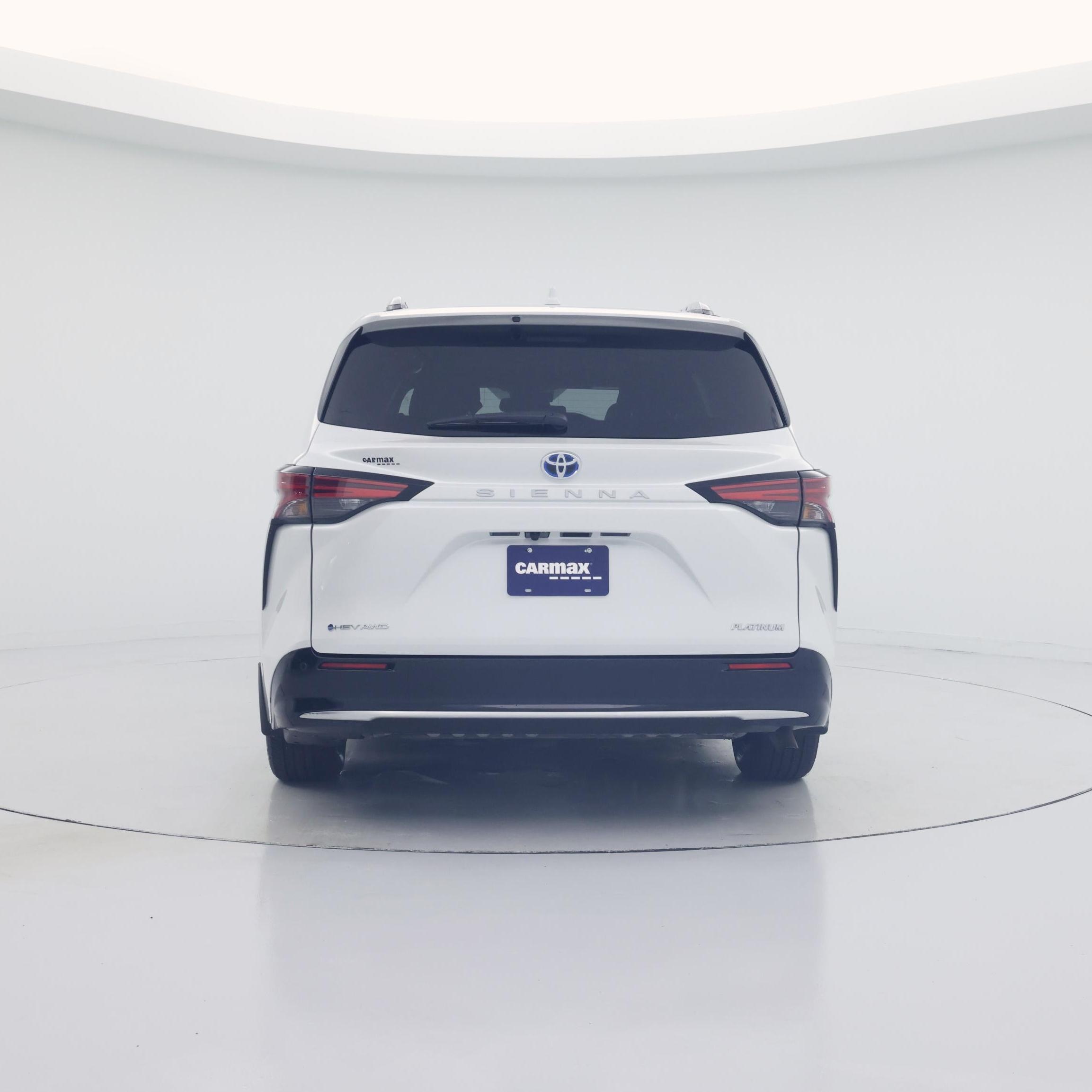 Thumbnail: 2025 Toyota Sienna - 6