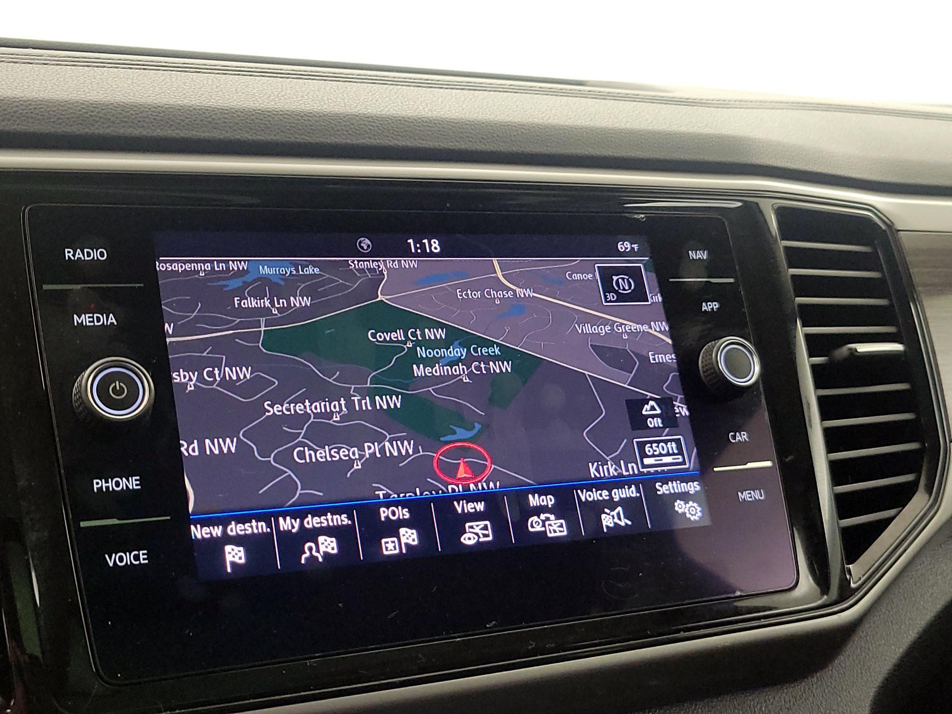 Thumbnail: 2021 Volkswagen Atlas - 14