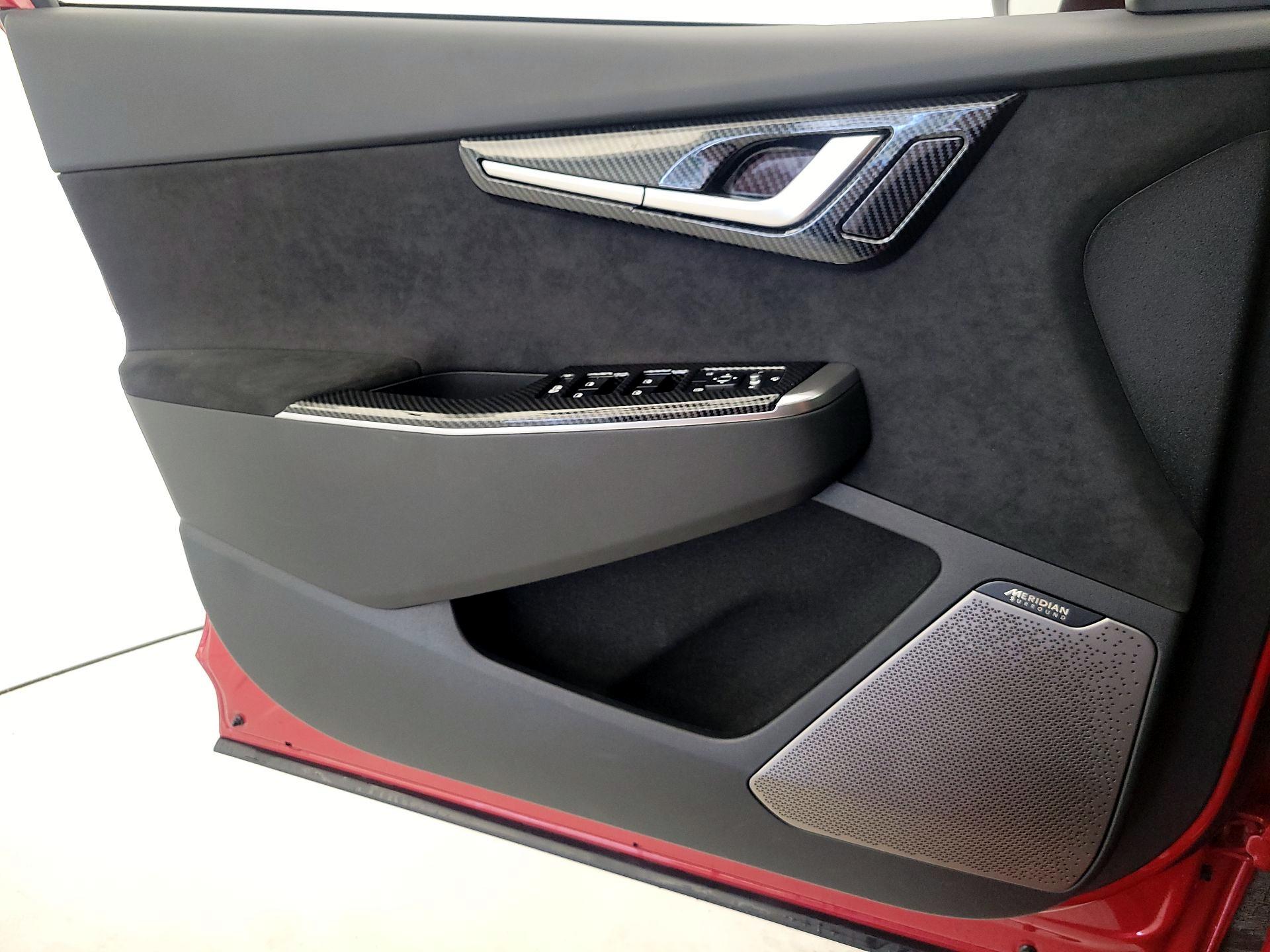 Thumbnail: 2023 Kia EV6 - 12