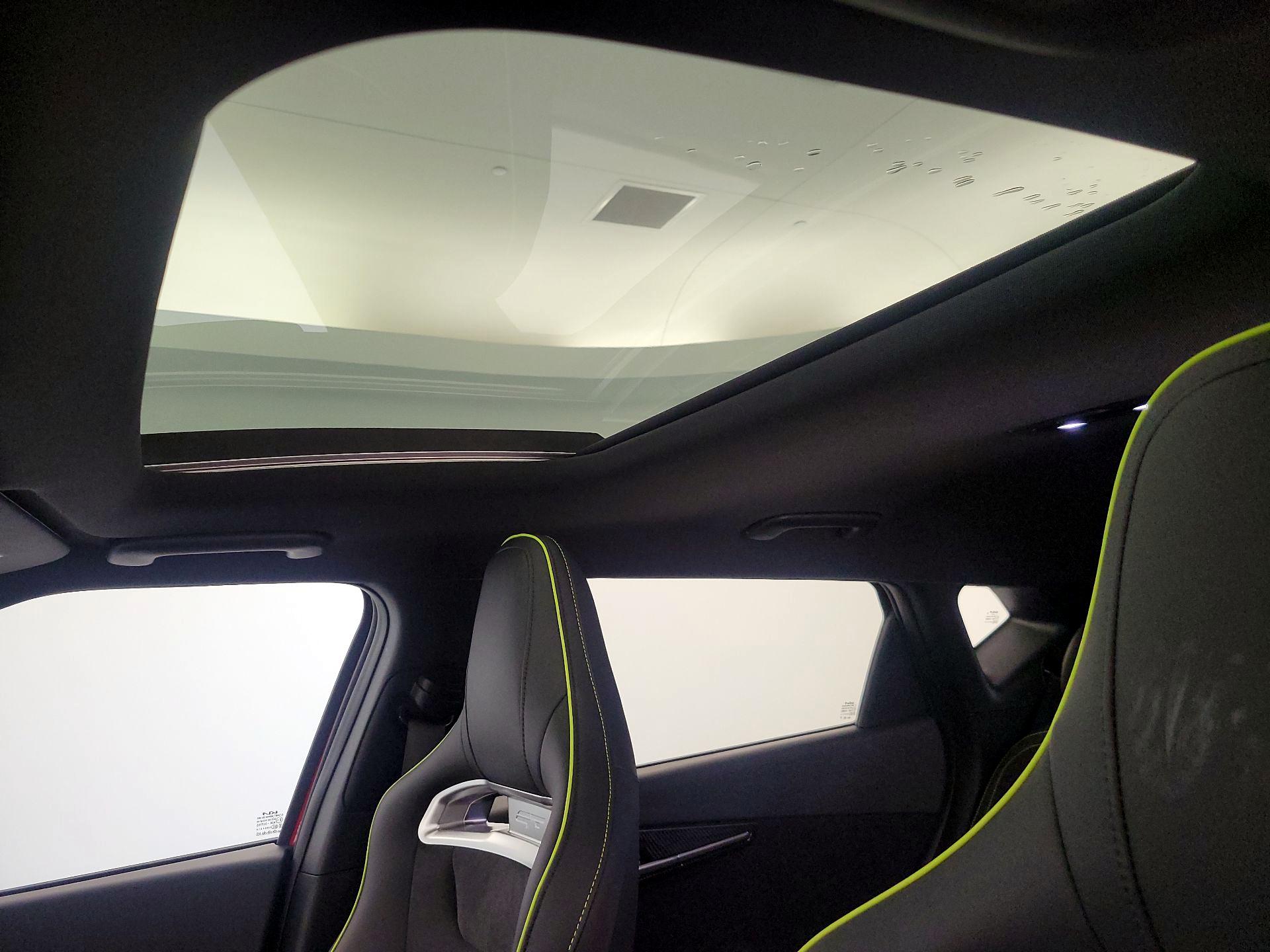 Thumbnail: 2023 Kia EV6 - 20