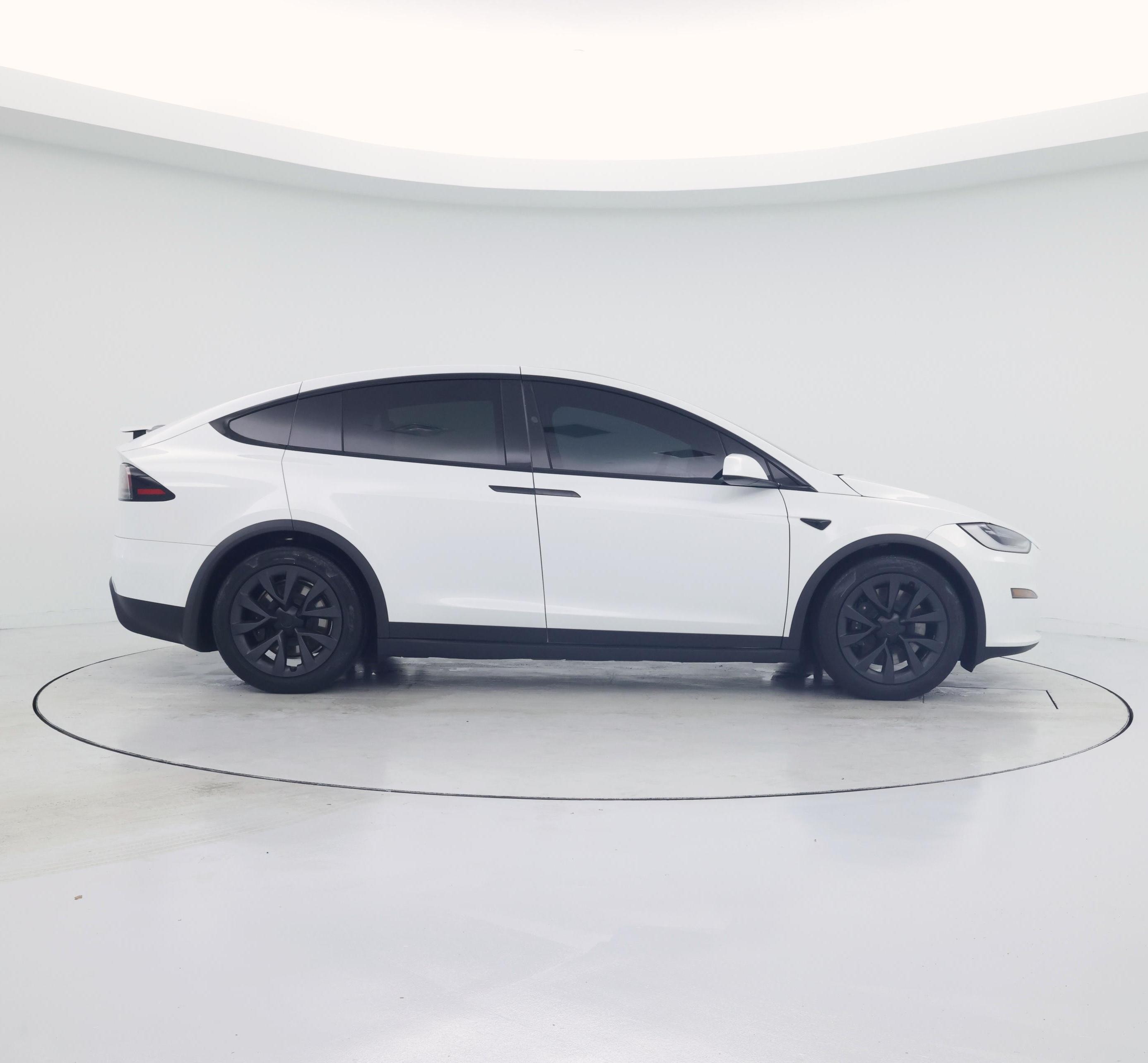 Thumbnail: 2023 Tesla Model X - 7