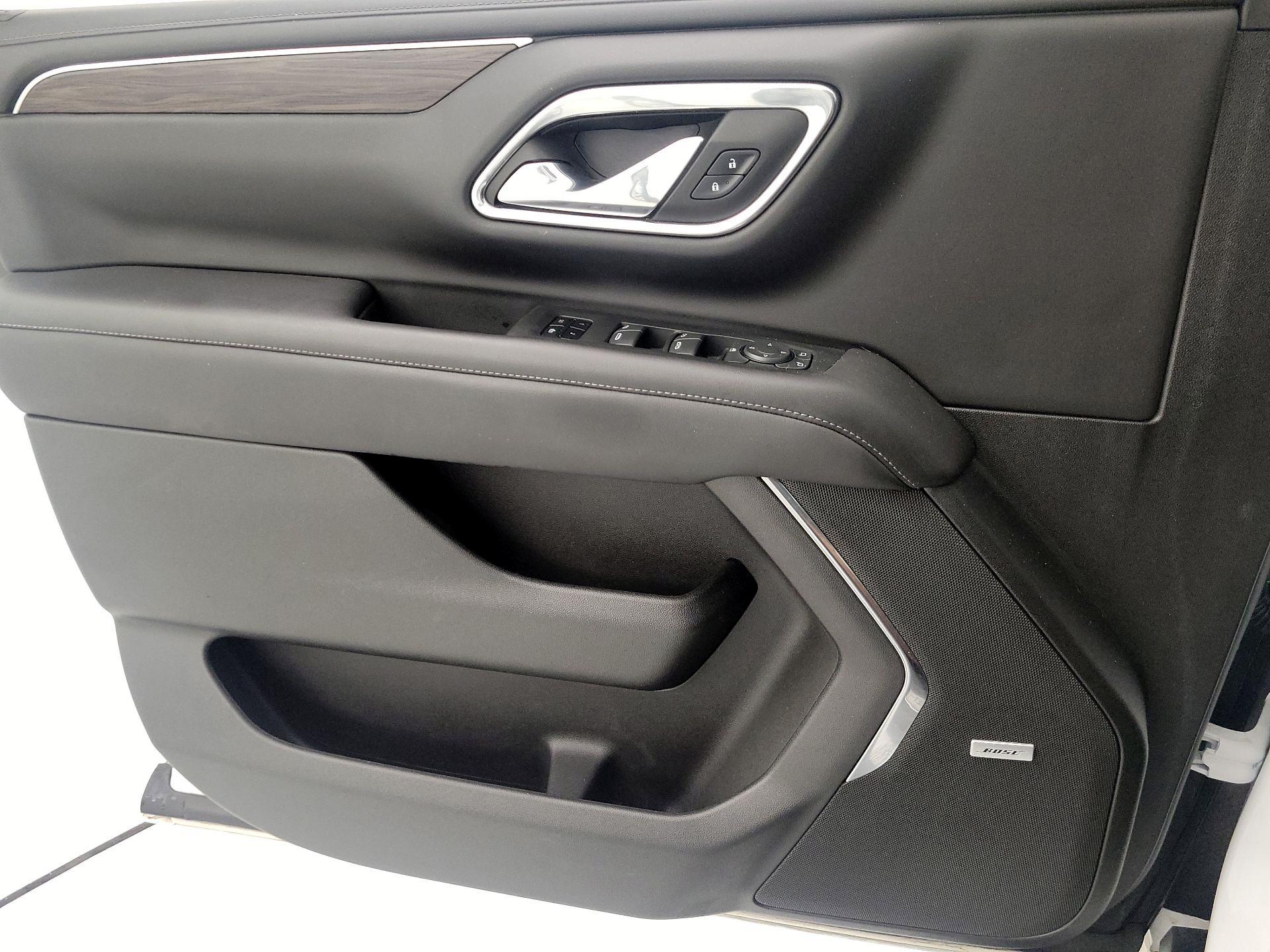 Thumbnail: 2022 Chevrolet Tahoe - 12