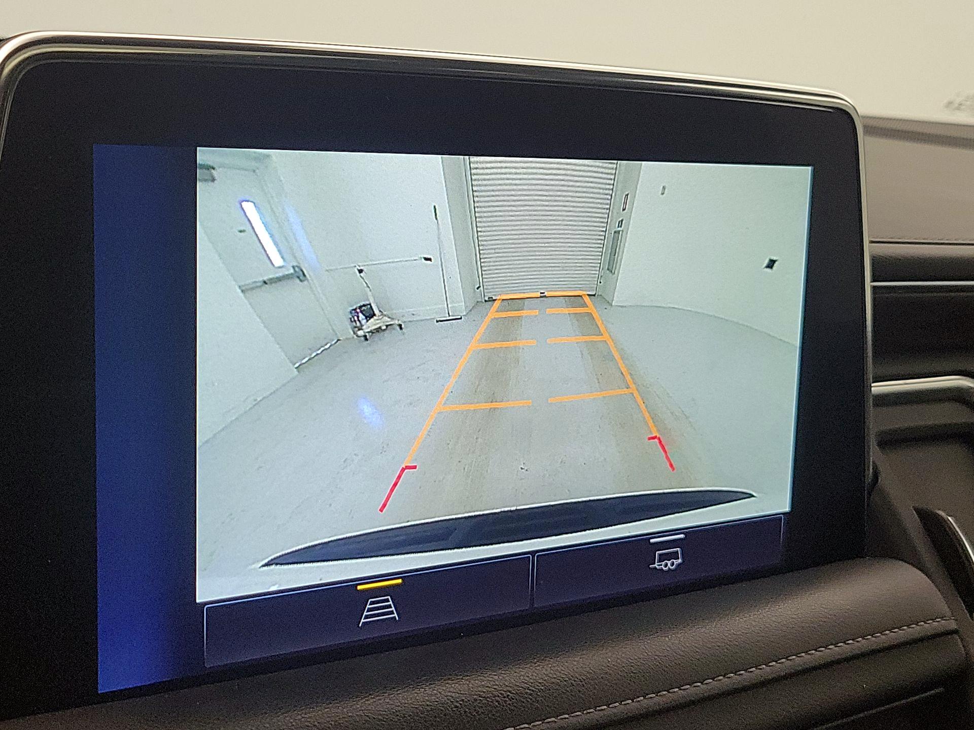 Thumbnail: 2022 Chevrolet Tahoe - 15