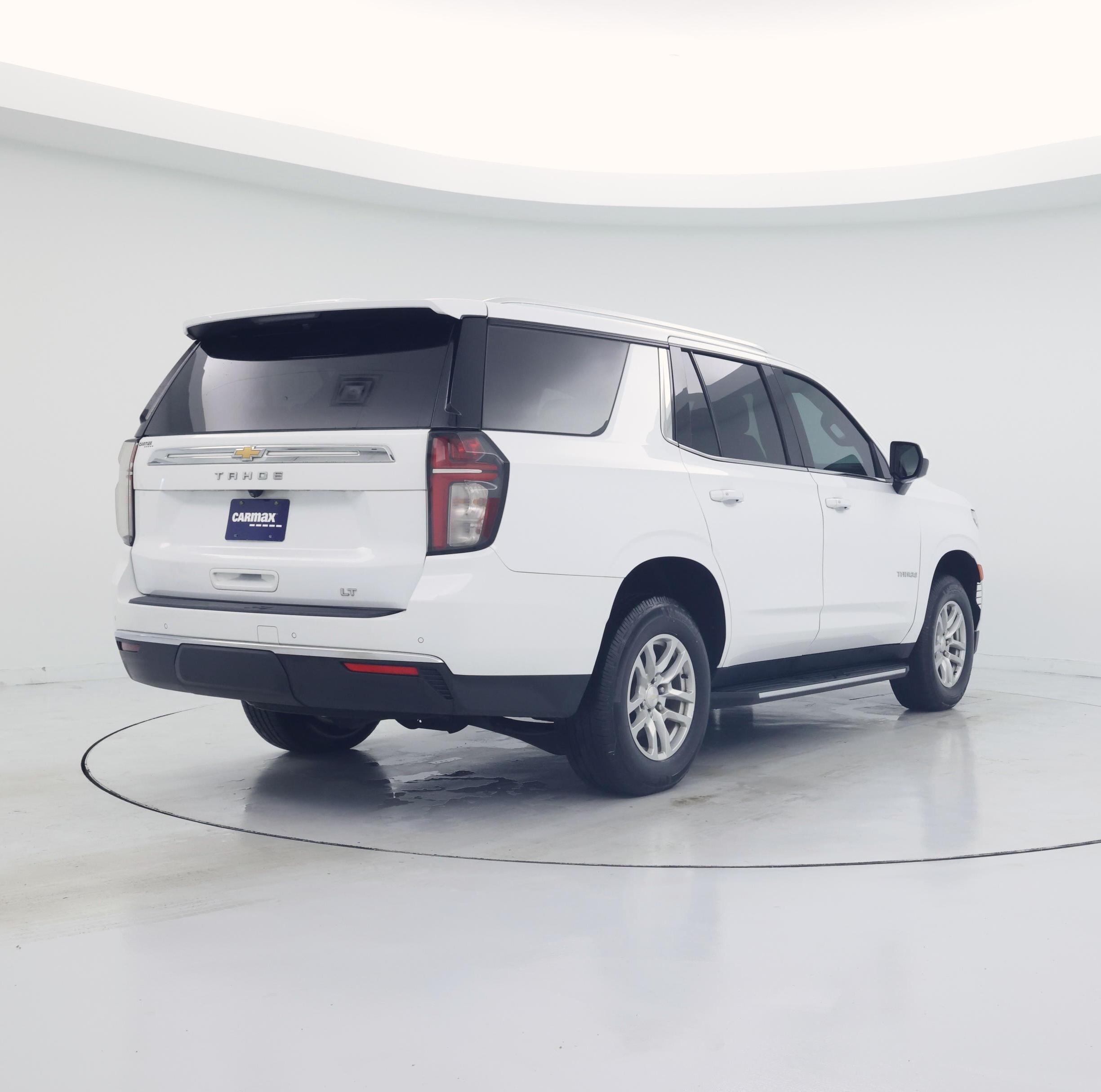 Thumbnail: 2022 Chevrolet Tahoe - 8