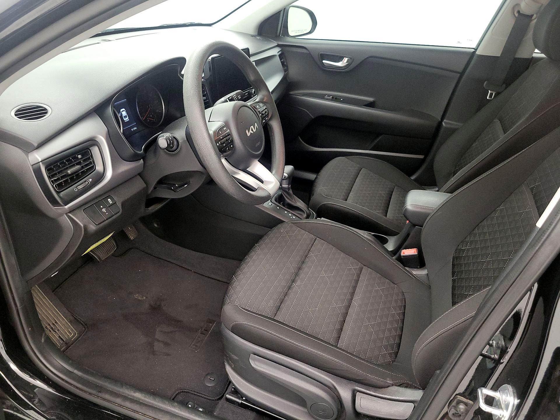 Thumbnail: 2023 Kia Rio - 11