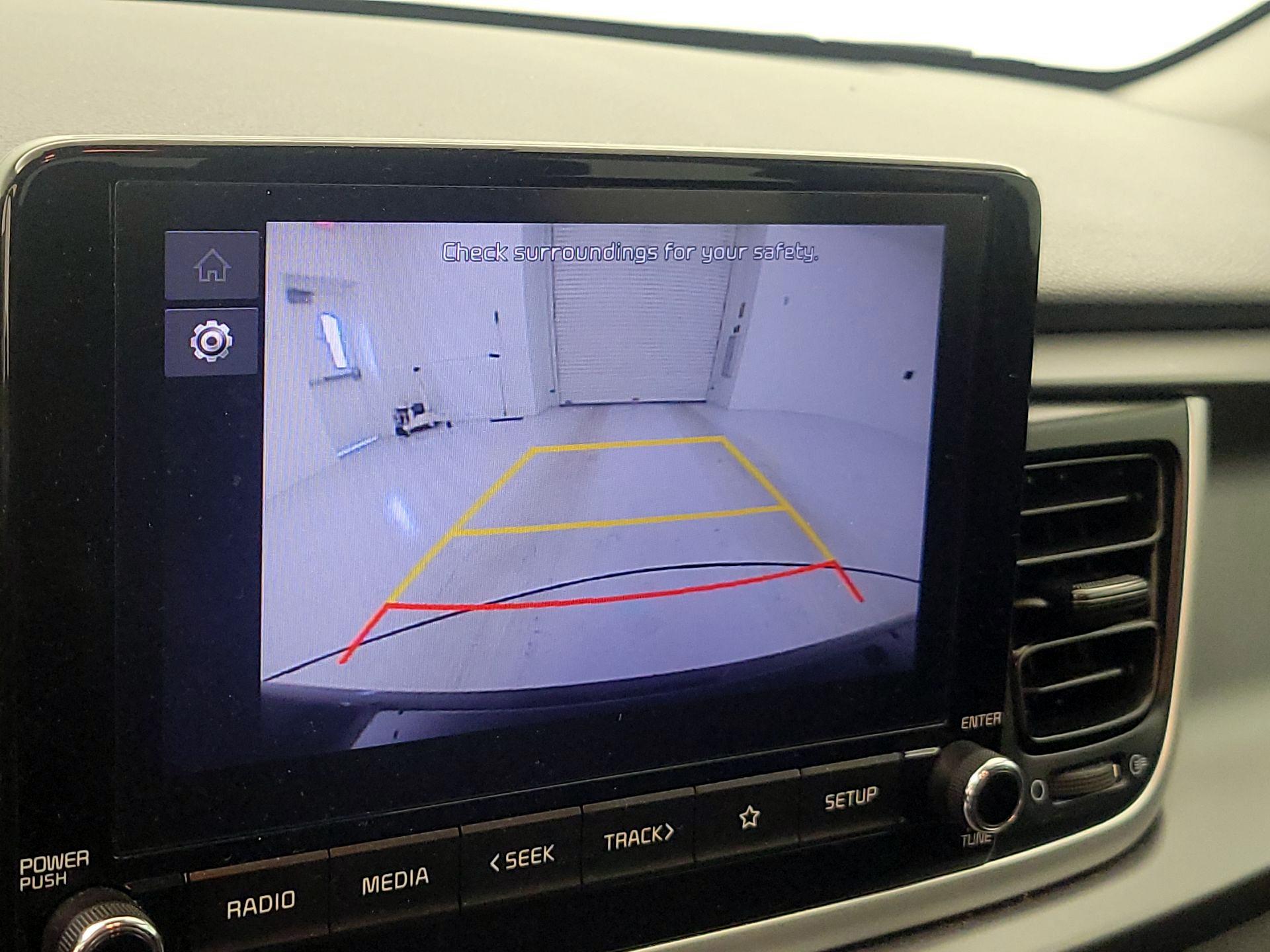 Thumbnail: 2023 Kia Rio - 14