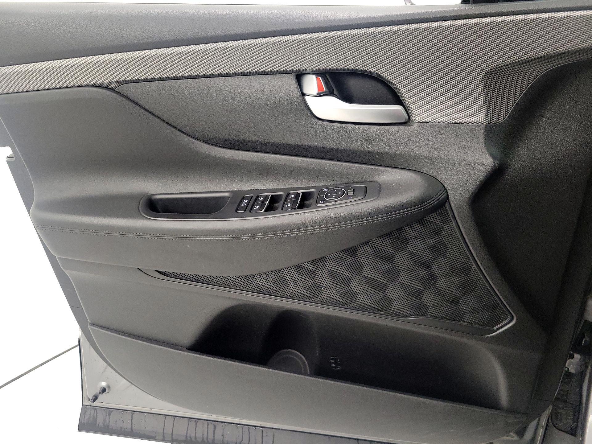 Thumbnail: 2019 Hyundai Santa Fe - 12