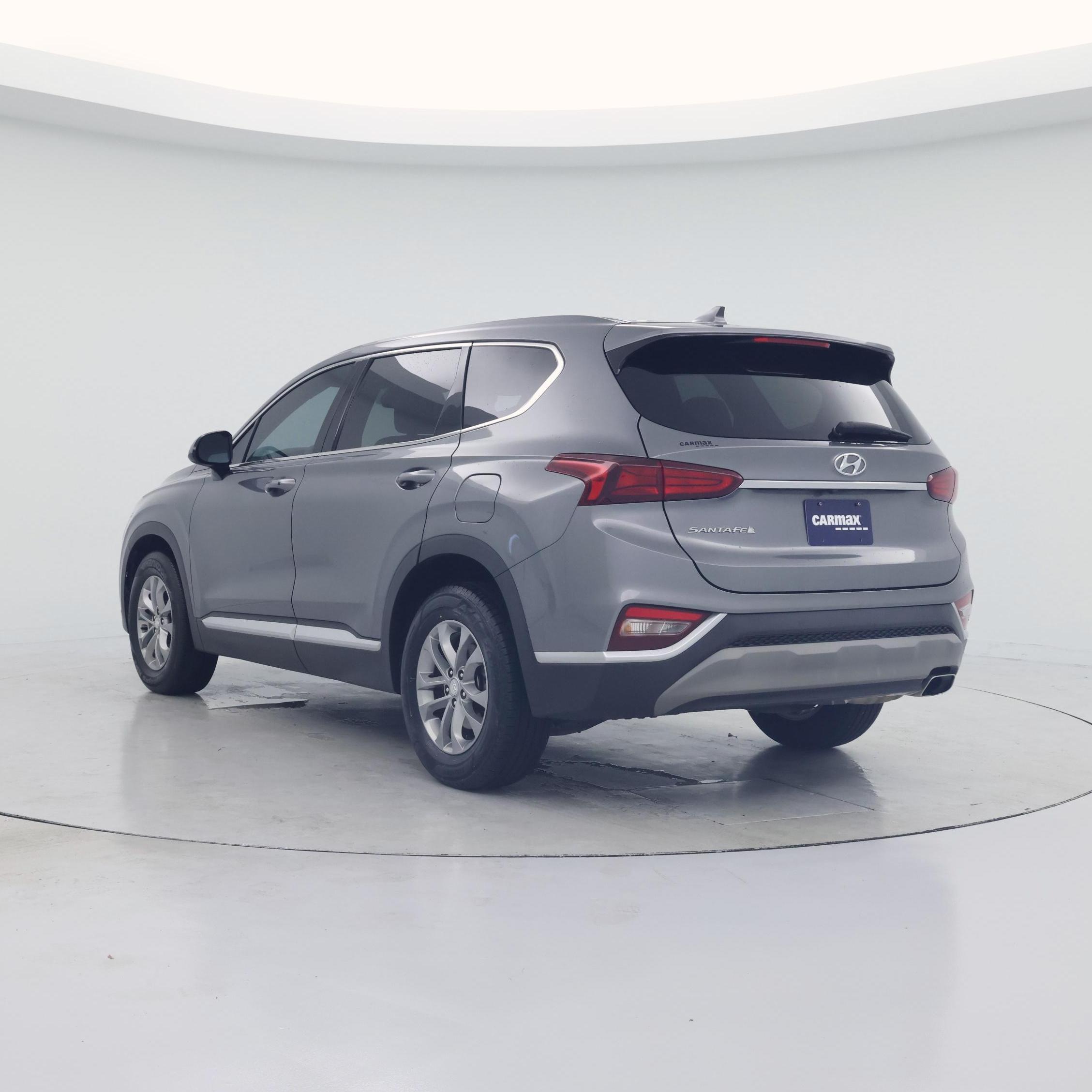 Thumbnail: 2019 Hyundai Santa Fe - 2