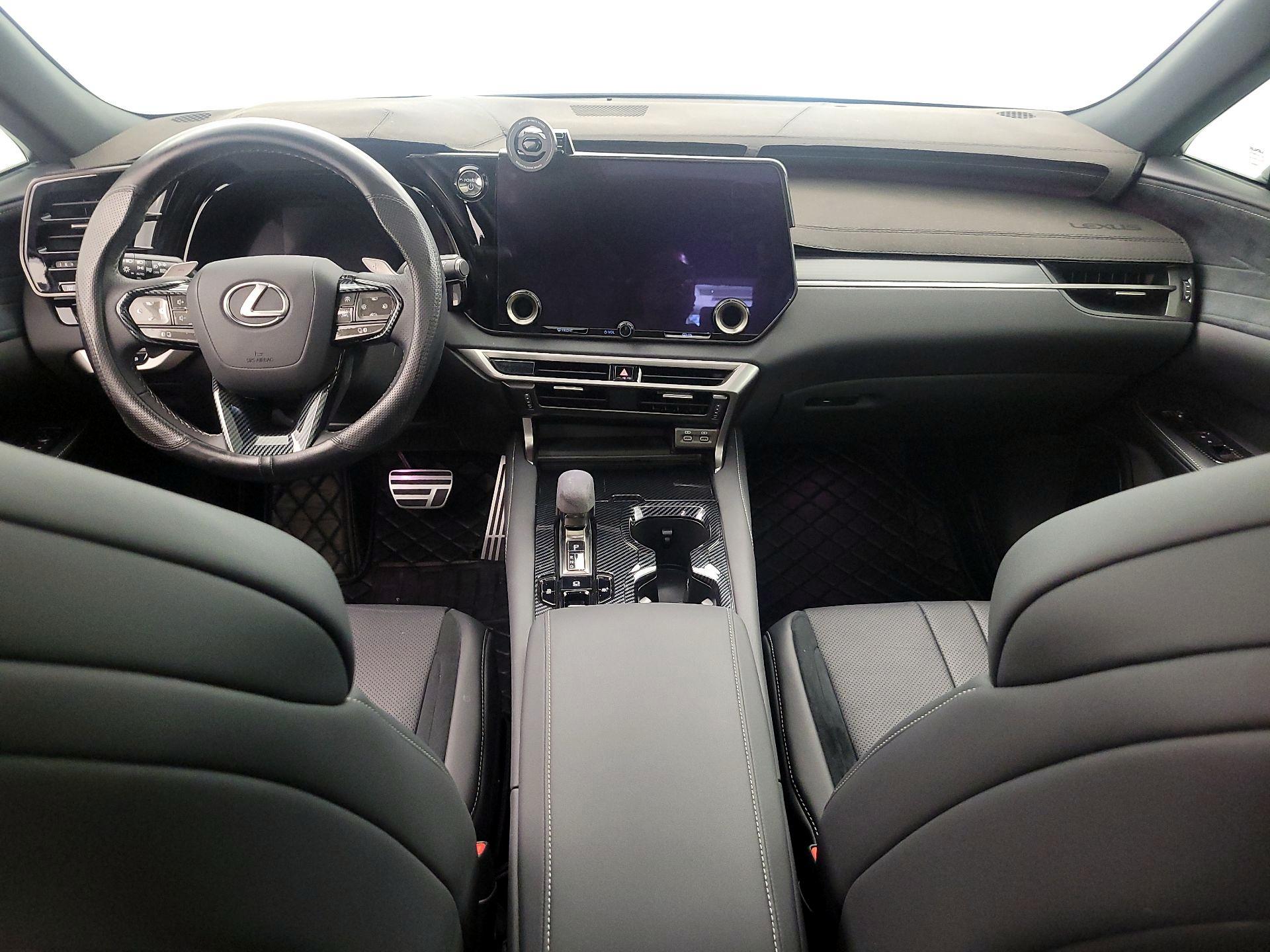 Thumbnail: 2024 Lexus RX - 9