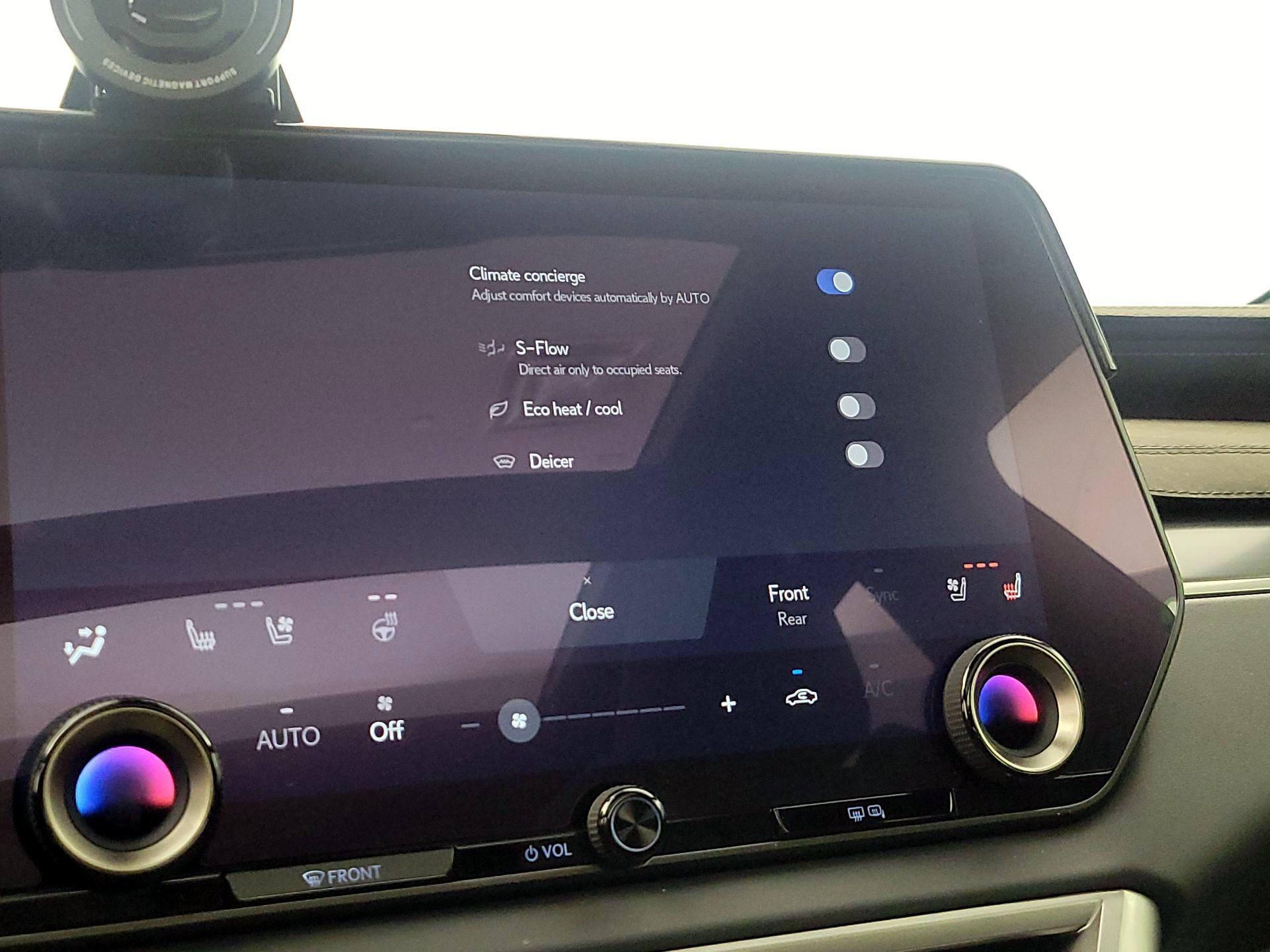 Thumbnail: 2024 Lexus RX - 17