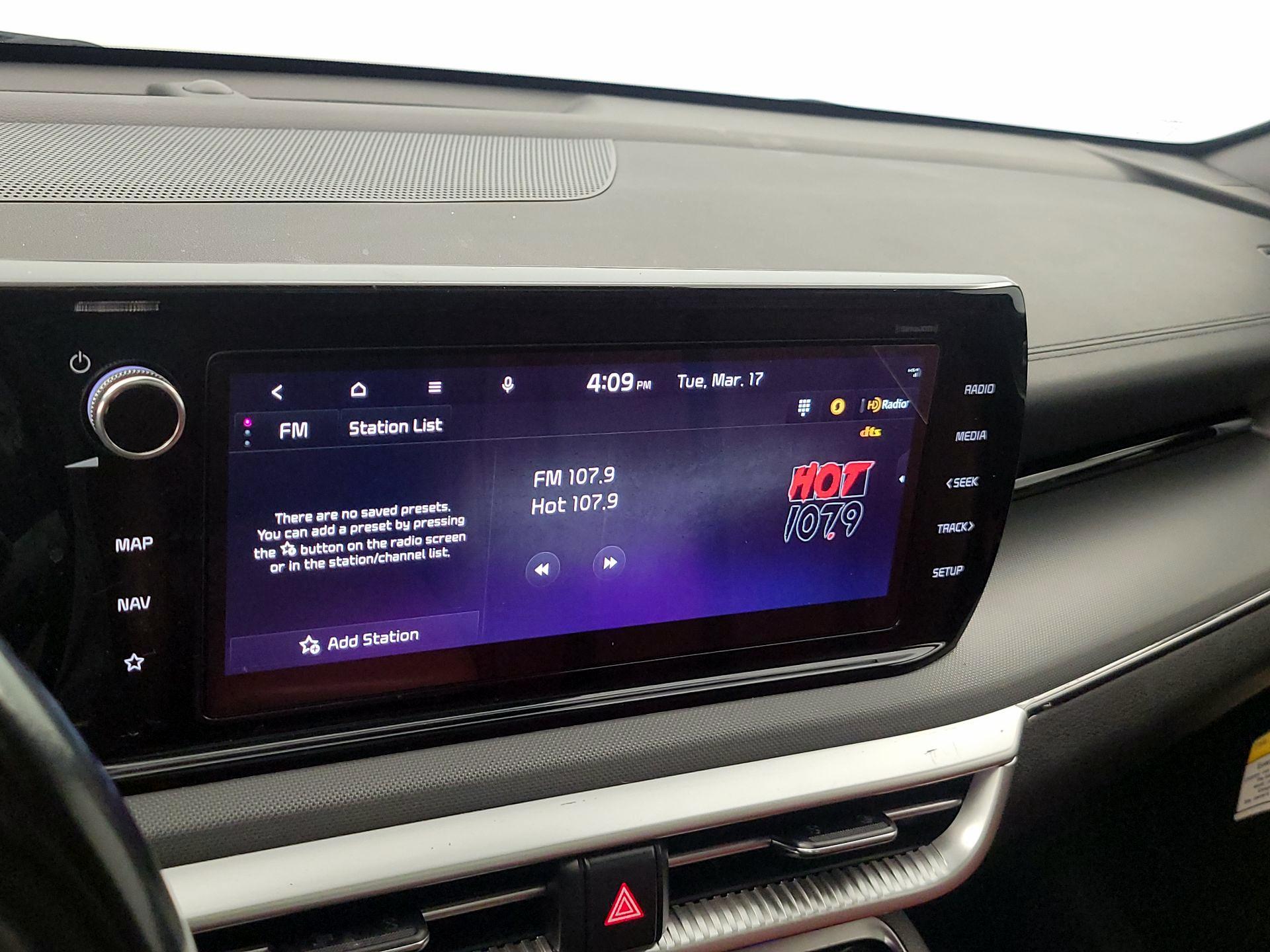 Thumbnail: 2023 Kia K5 - 16