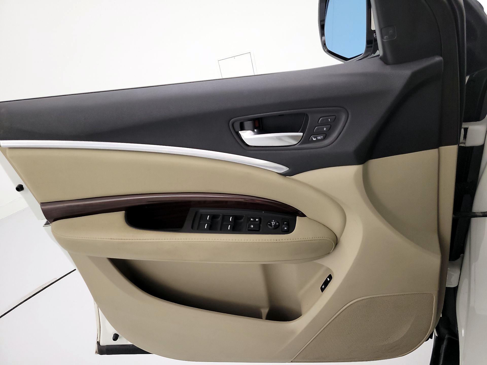 Thumbnail: 2015 Acura MDX - 12