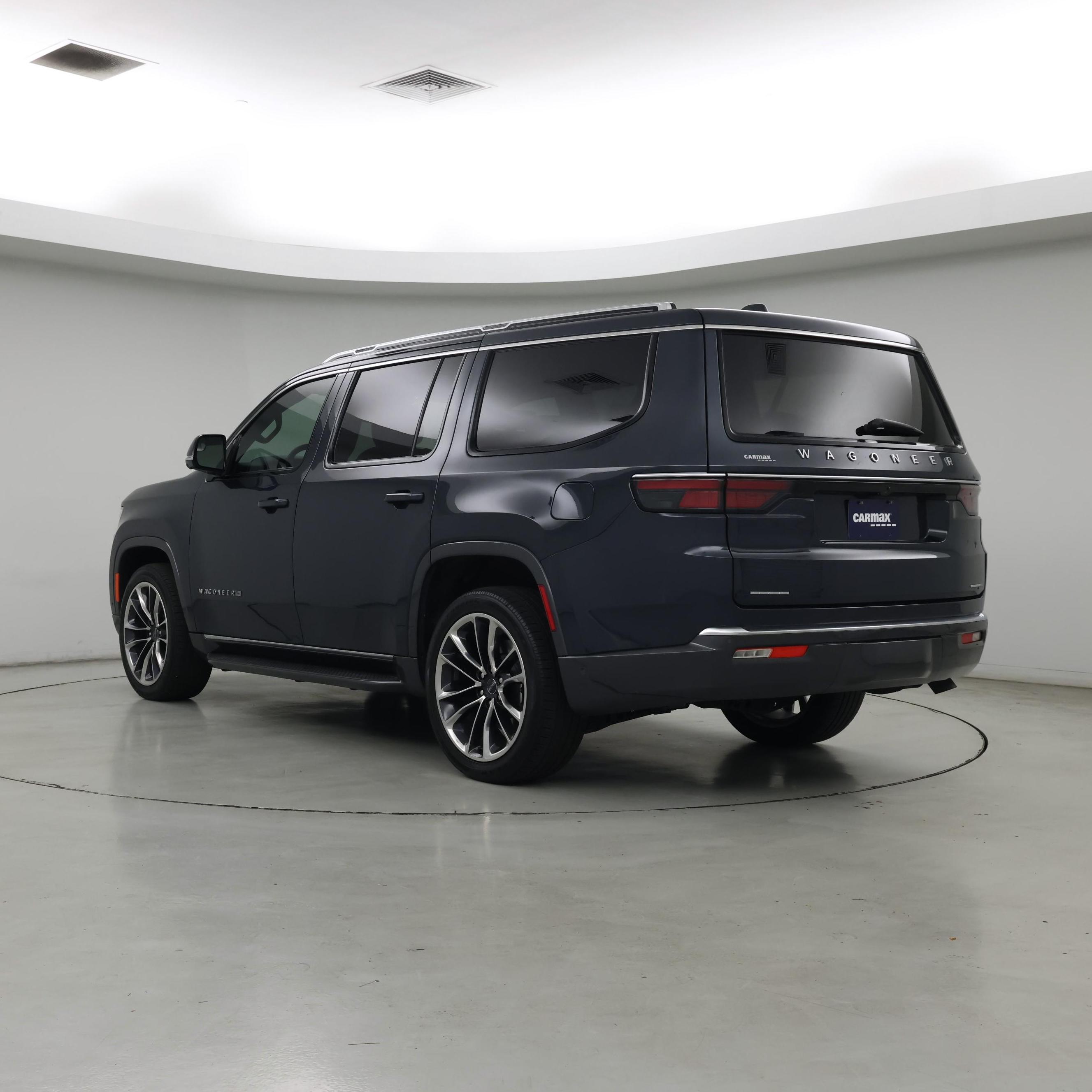 Thumbnail: 2022 Jeep Wagoneer - 2