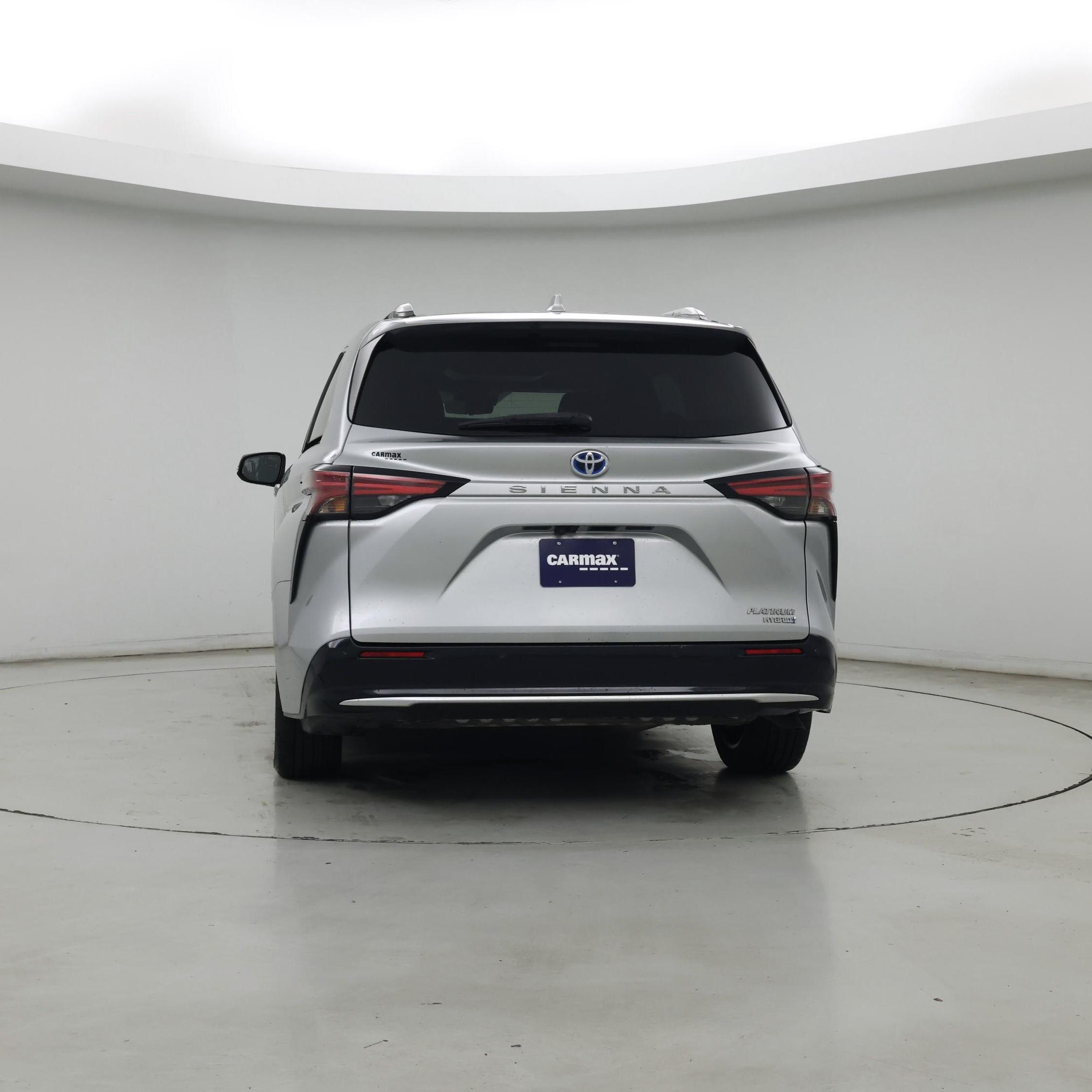 Thumbnail: 2022 Toyota Sienna - 6