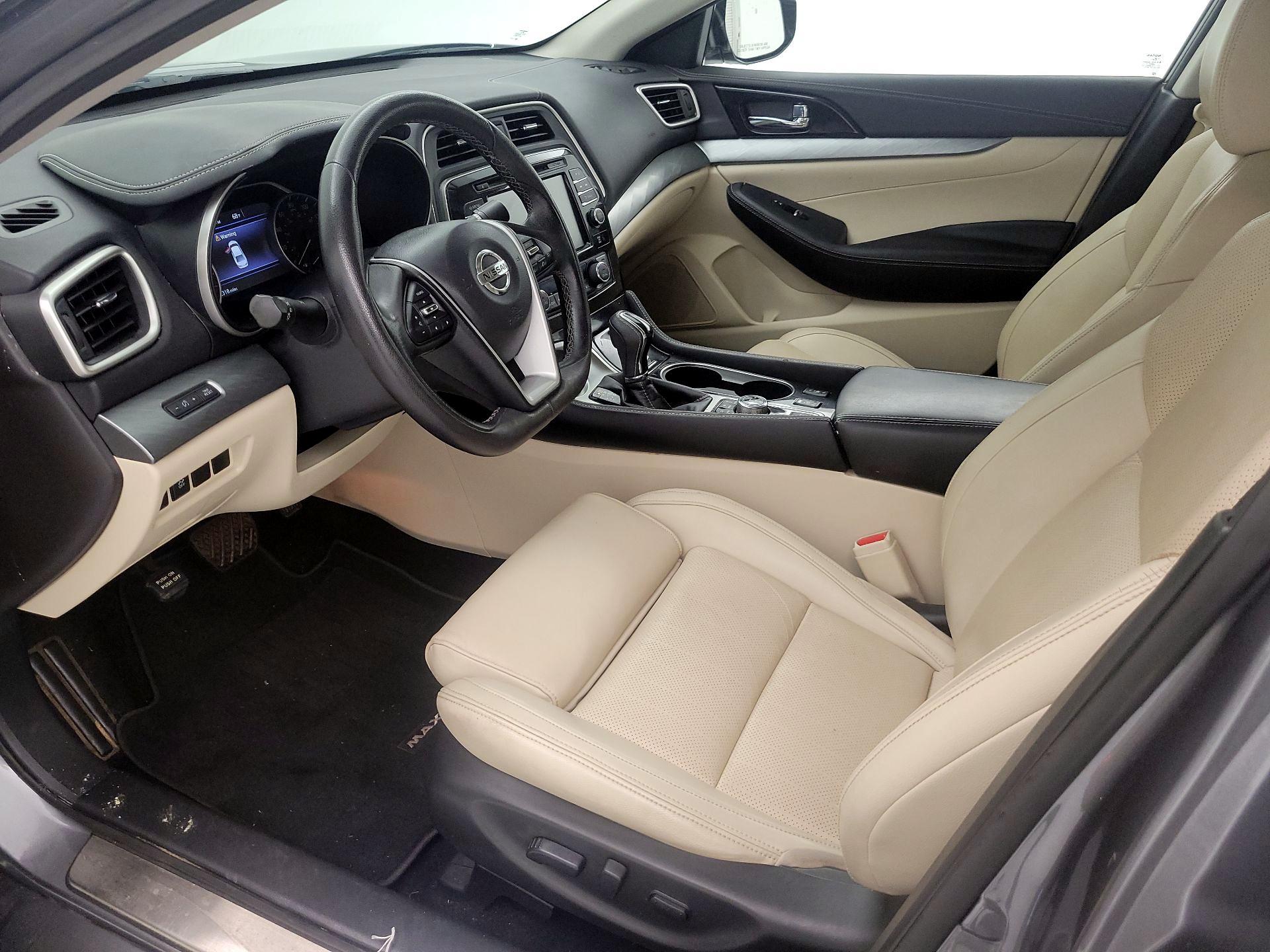 Thumbnail: 2016 Nissan Maxima - 11