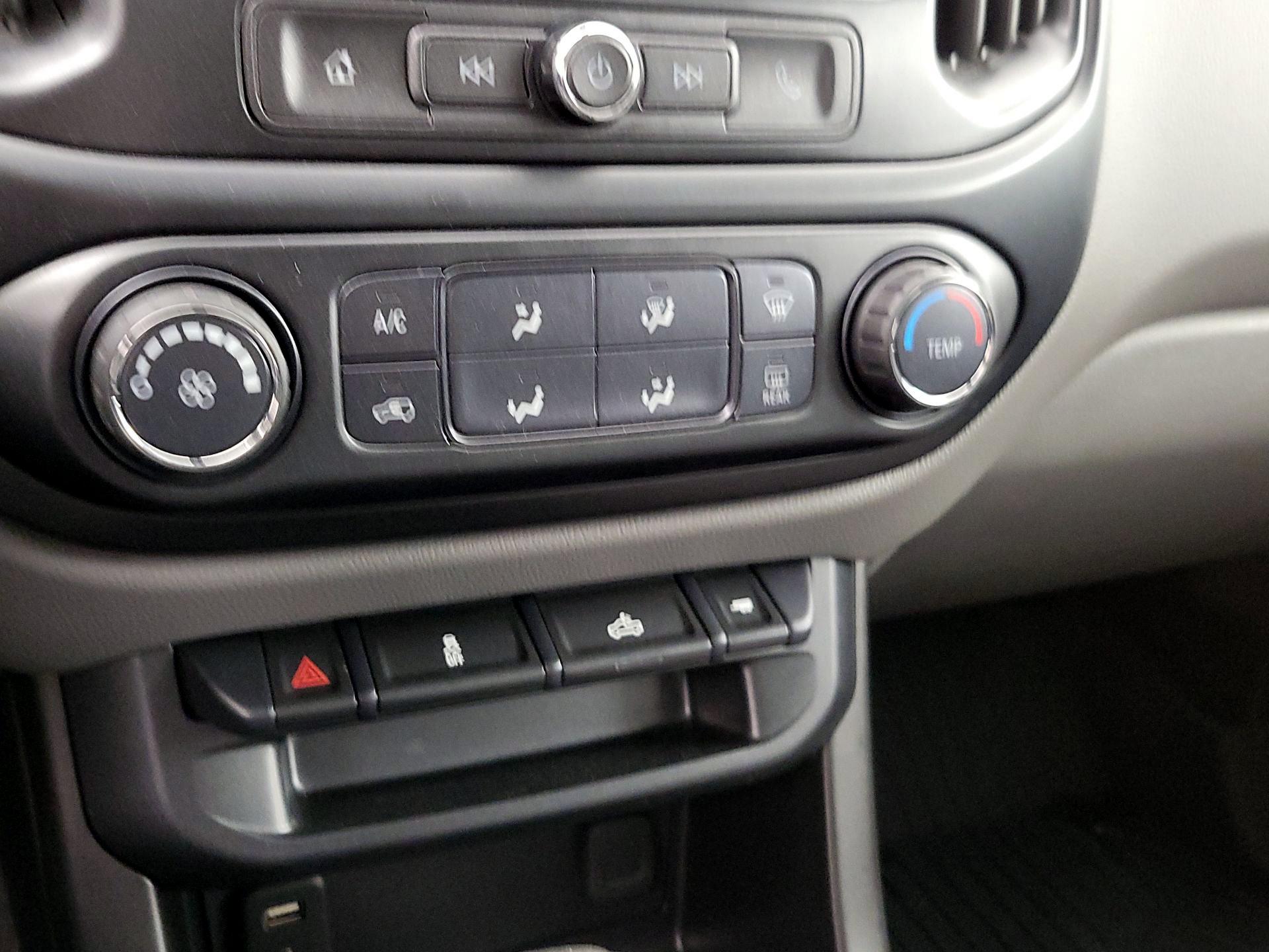 Thumbnail: 2018 GMC Canyon - 16