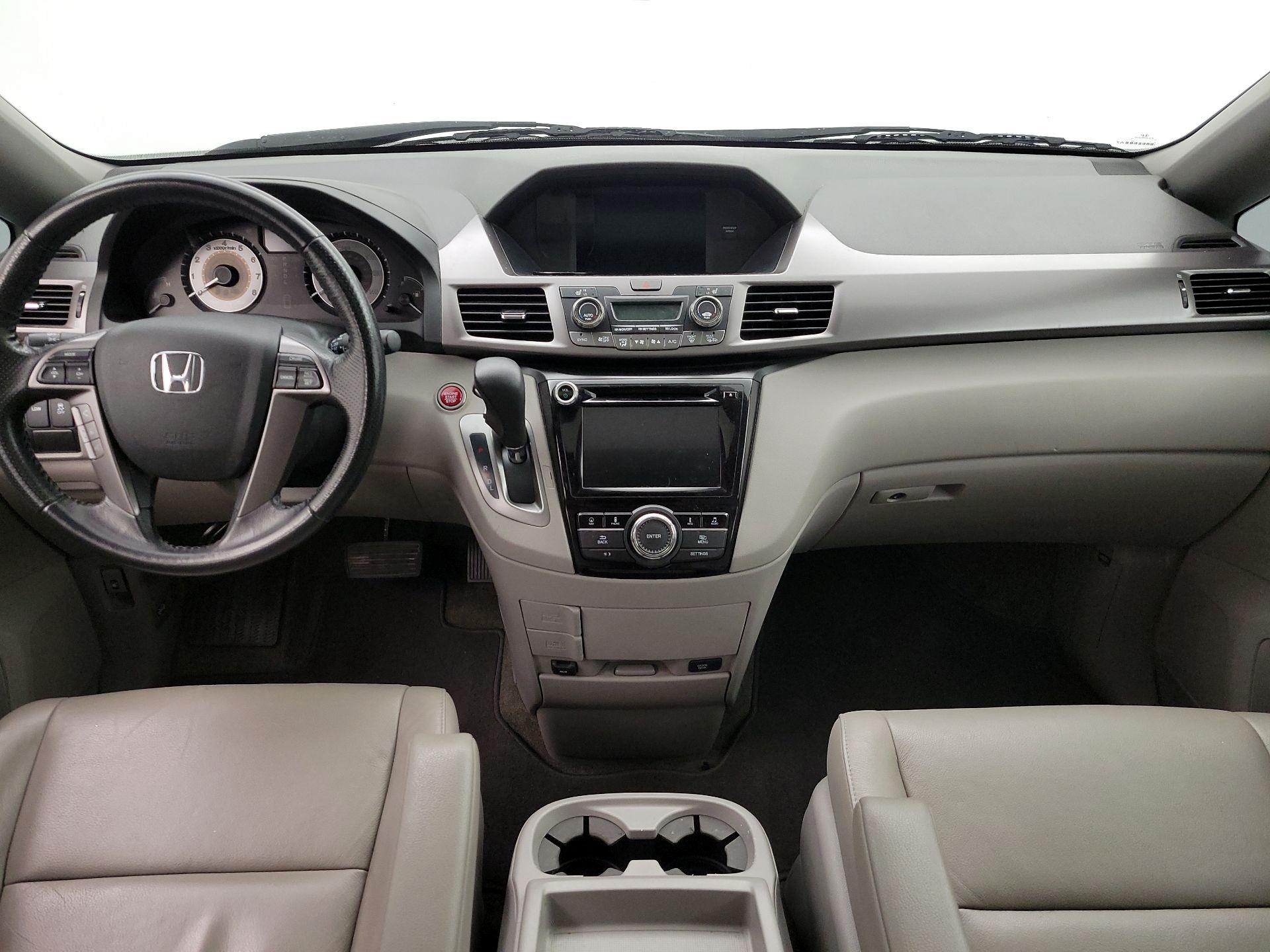 Thumbnail: 2015 Honda Odyssey - 9