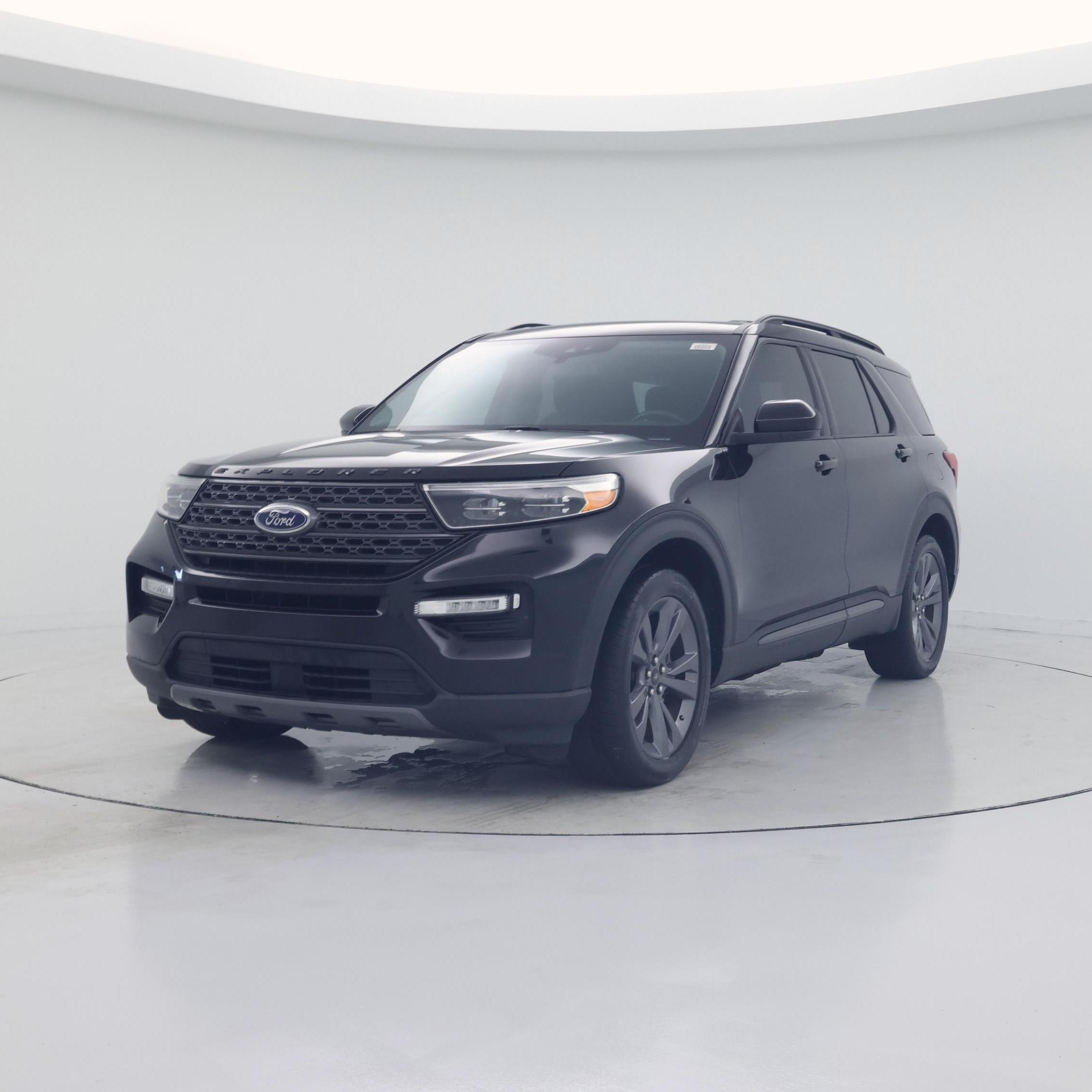 Thumbnail: 2022 Ford Explorer - 4