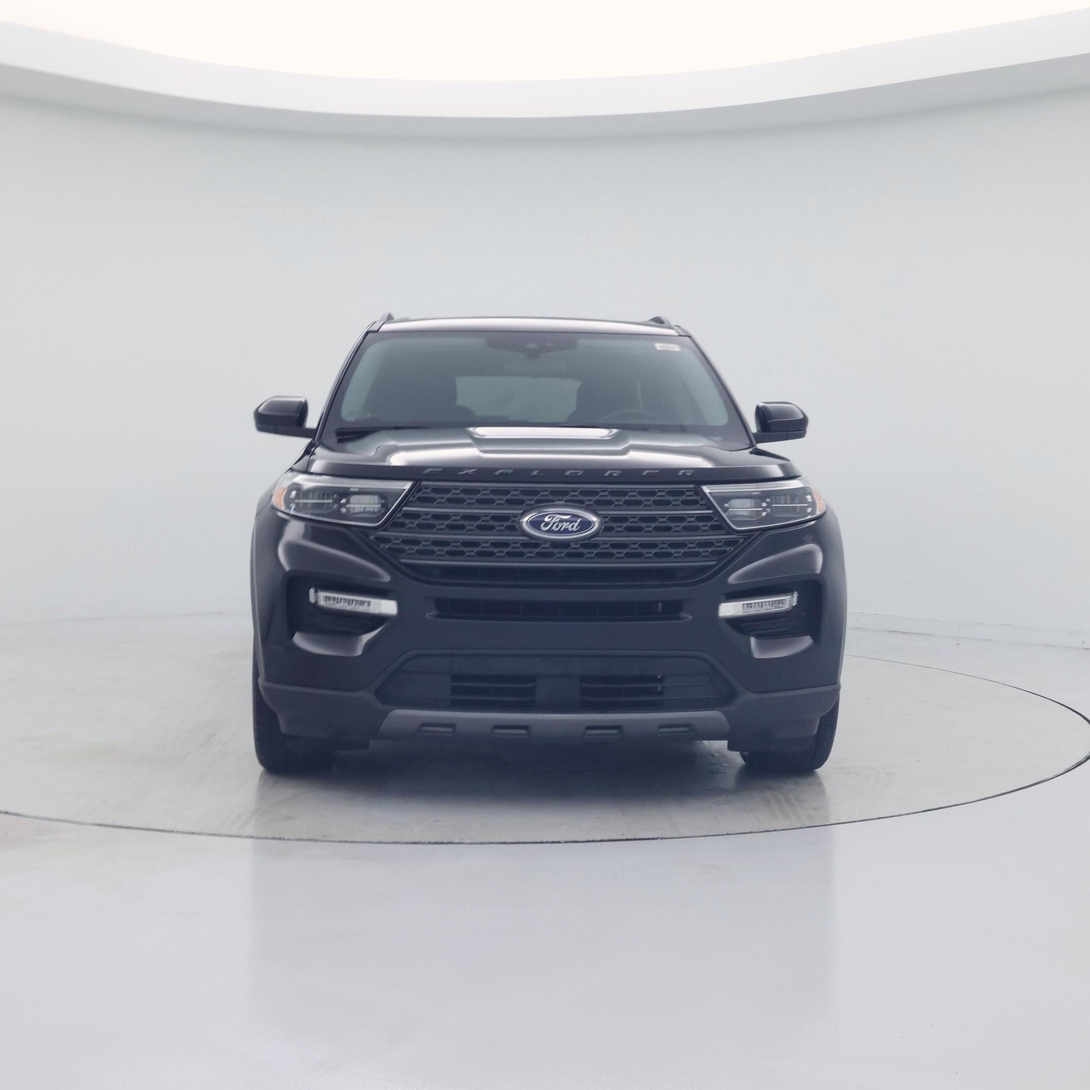 Thumbnail: 2022 Ford Explorer - 5