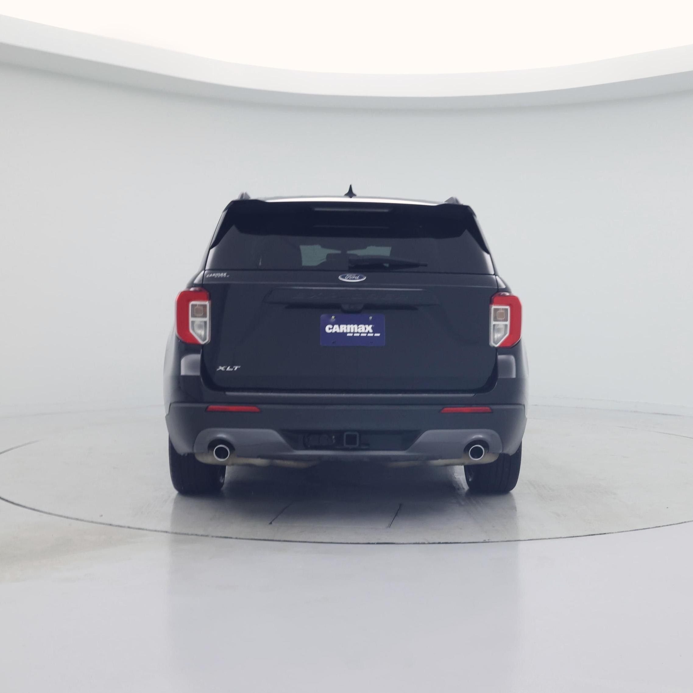 Thumbnail: 2022 Ford Explorer - 6