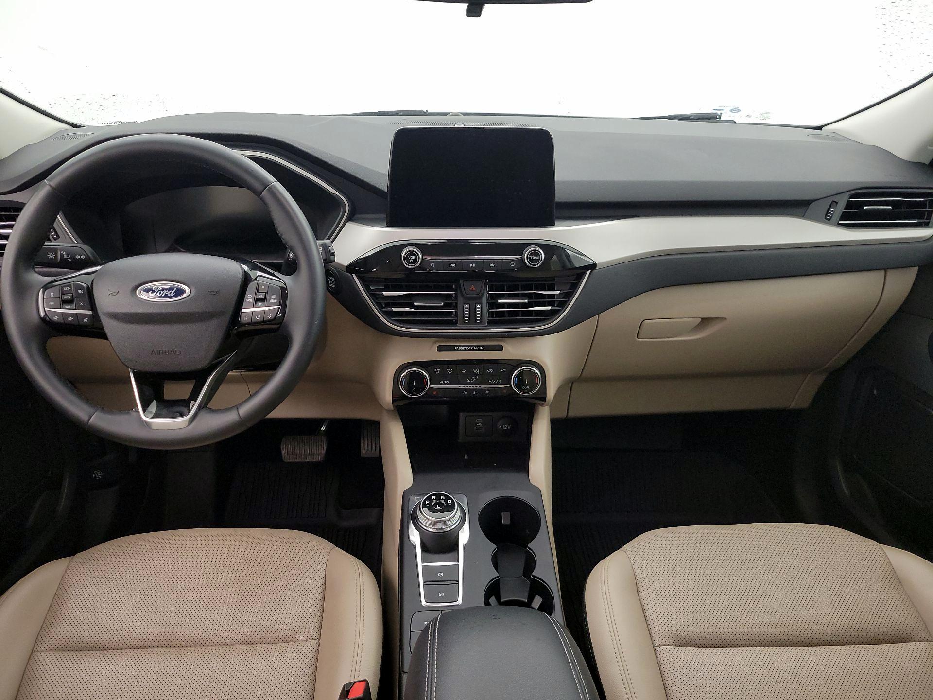 Thumbnail: 2022 Ford Escape - 9