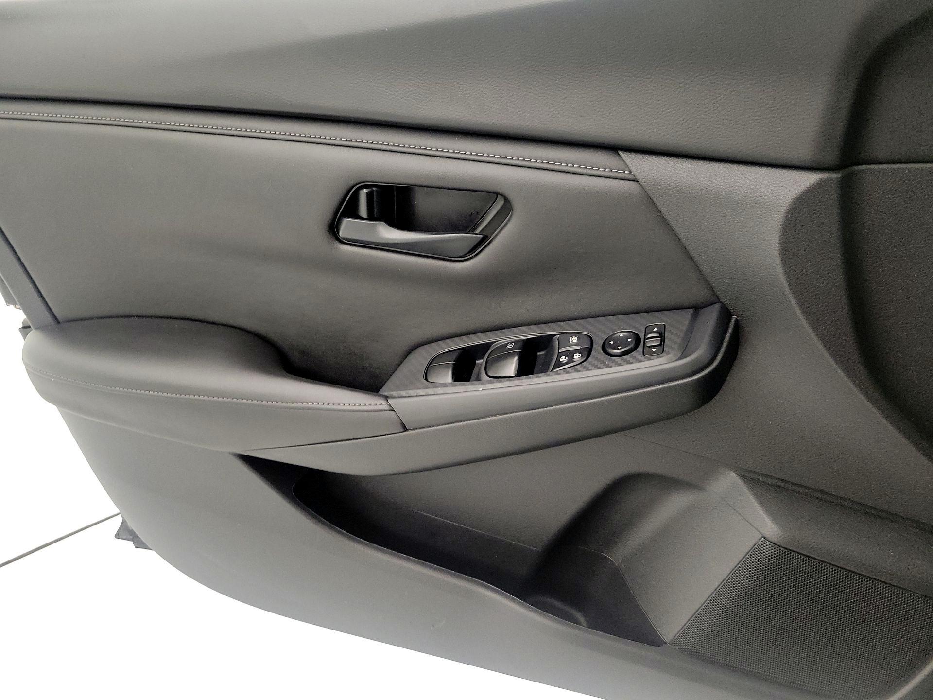 Thumbnail: 2024 Nissan Sentra - 12