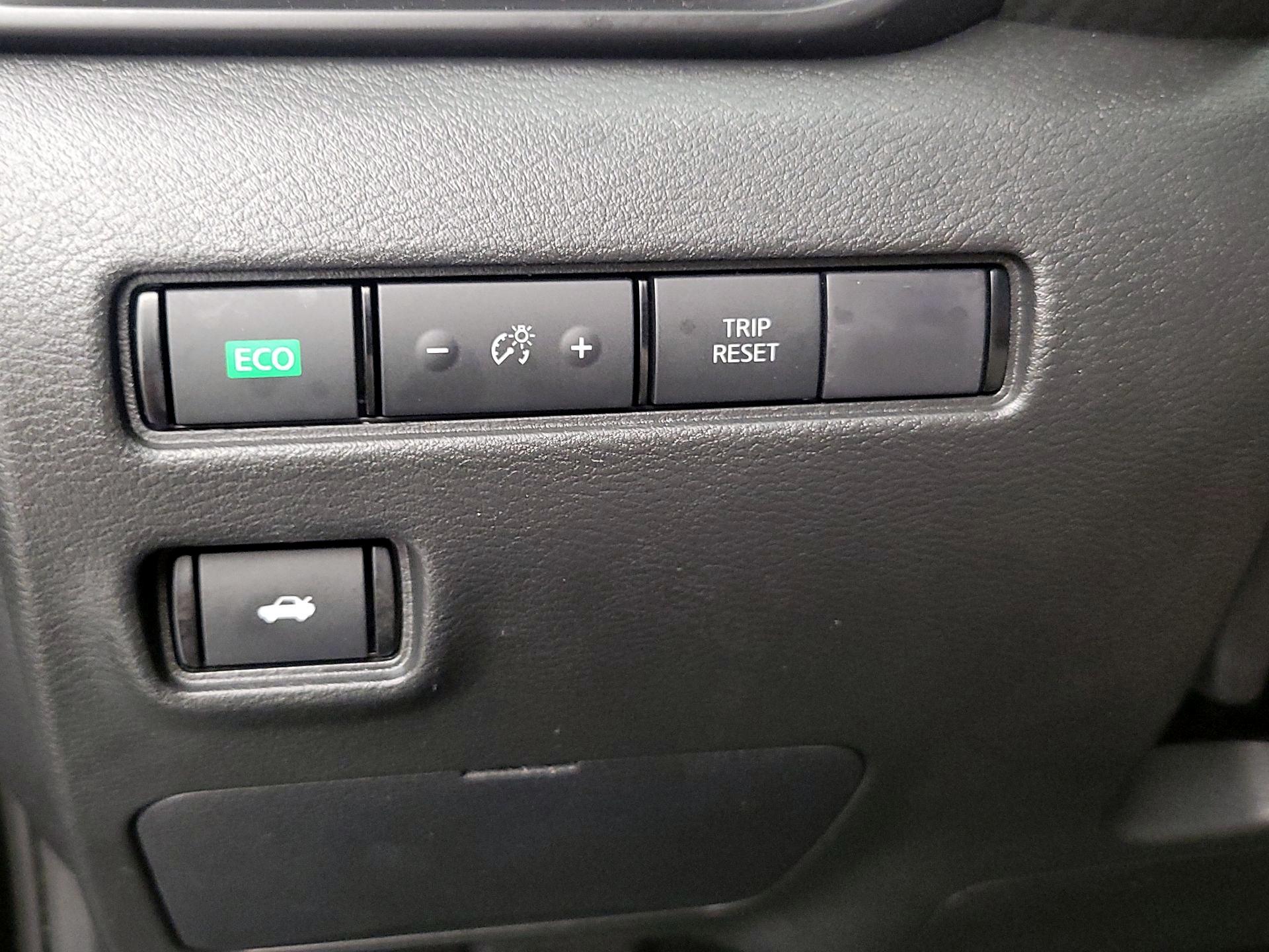 Thumbnail: 2024 Nissan Sentra - 13