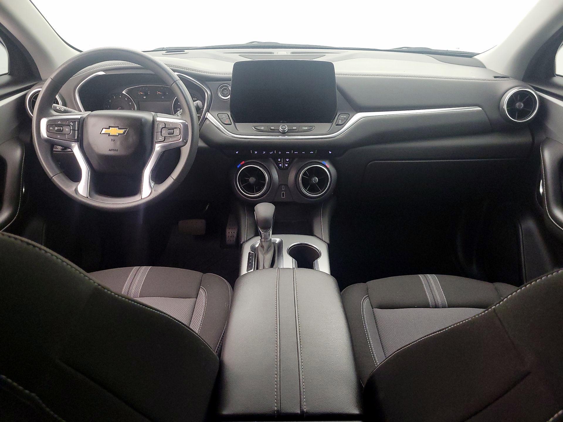 Thumbnail: 2025 Chevrolet Blazer - 9