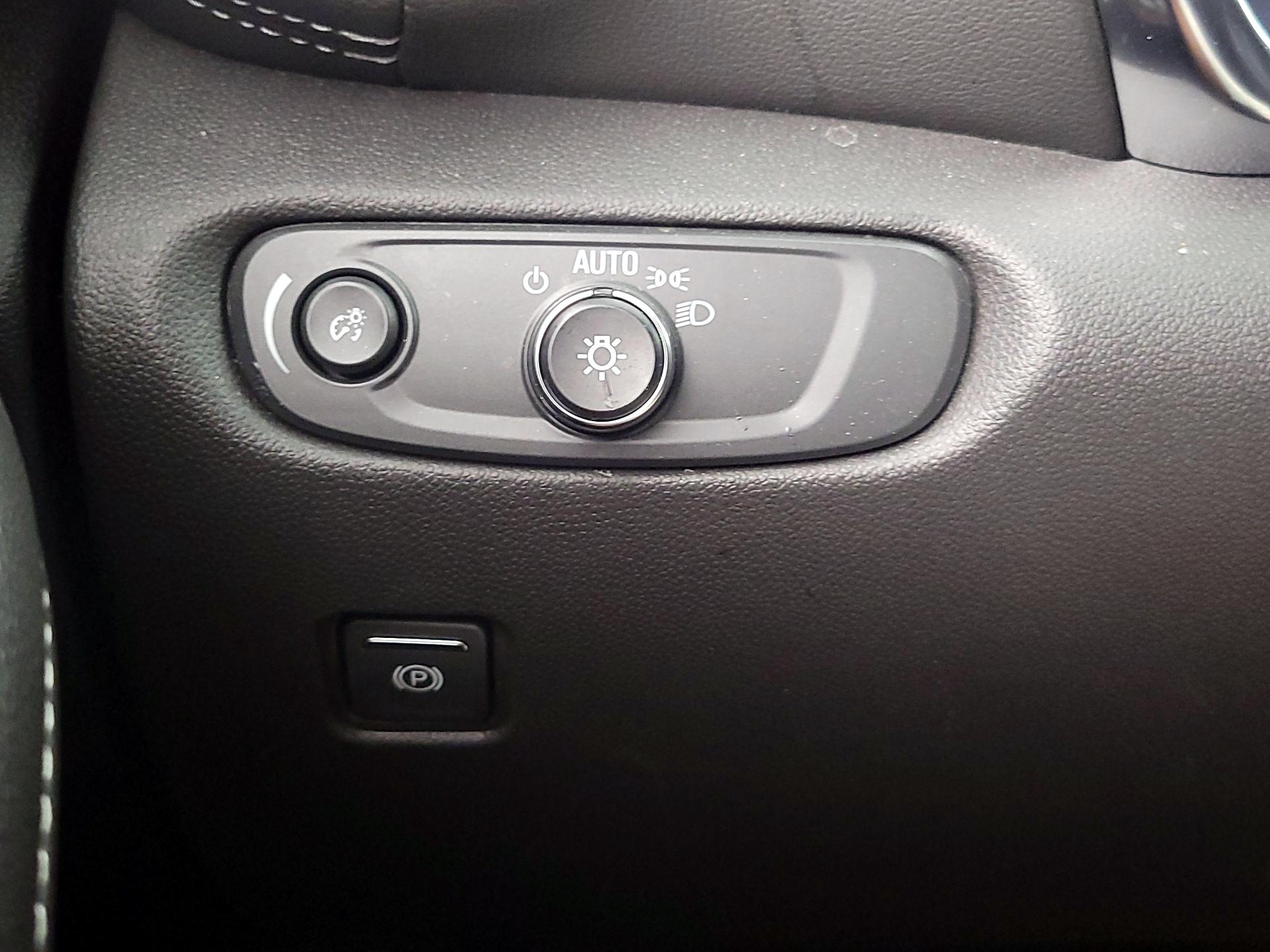 Thumbnail: 2025 Chevrolet Blazer - 13