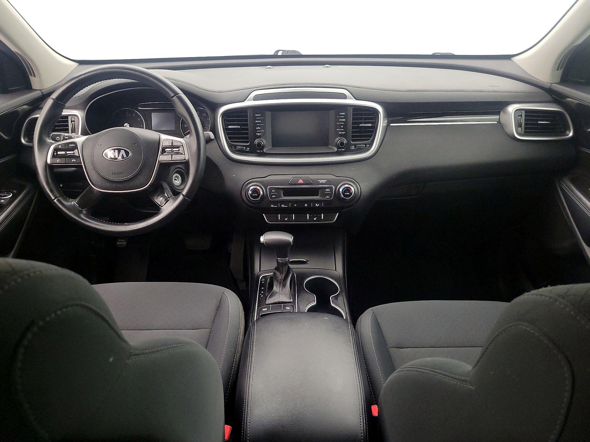 Thumbnail: 2020 Kia Sorento - 9
