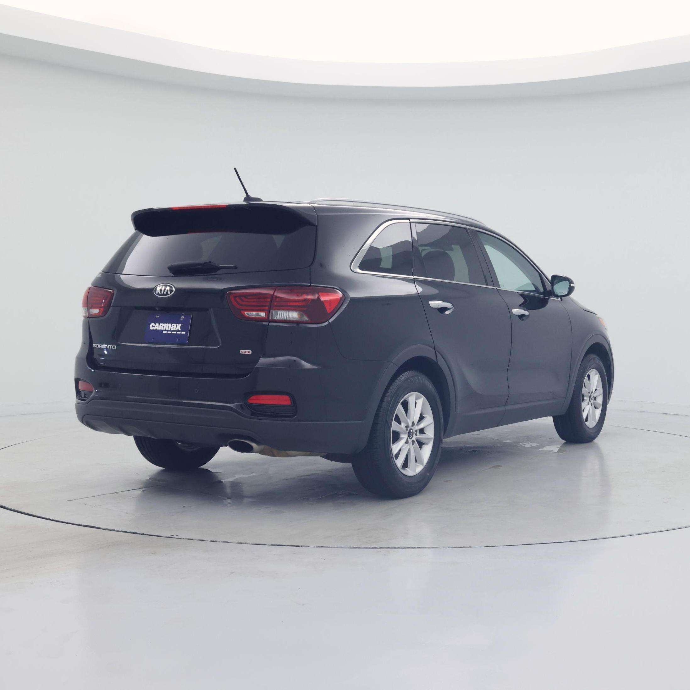 Thumbnail: 2020 Kia Sorento - 8