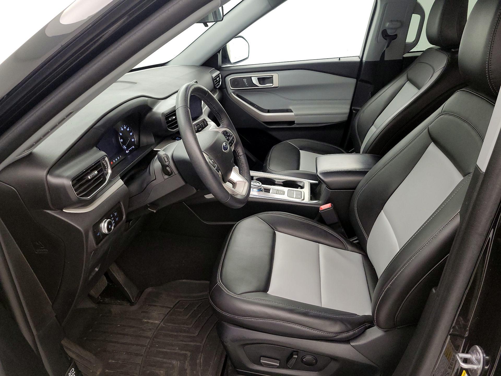 Thumbnail: 2023 Ford Explorer - 11