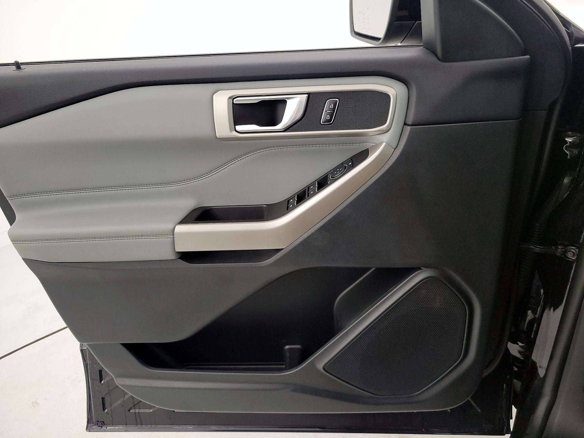 Thumbnail: 2023 Ford Explorer - 12