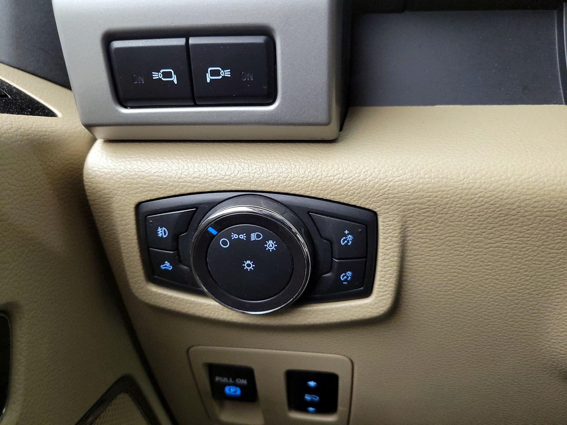 Thumbnail: 2018 Ford F-150 - 13