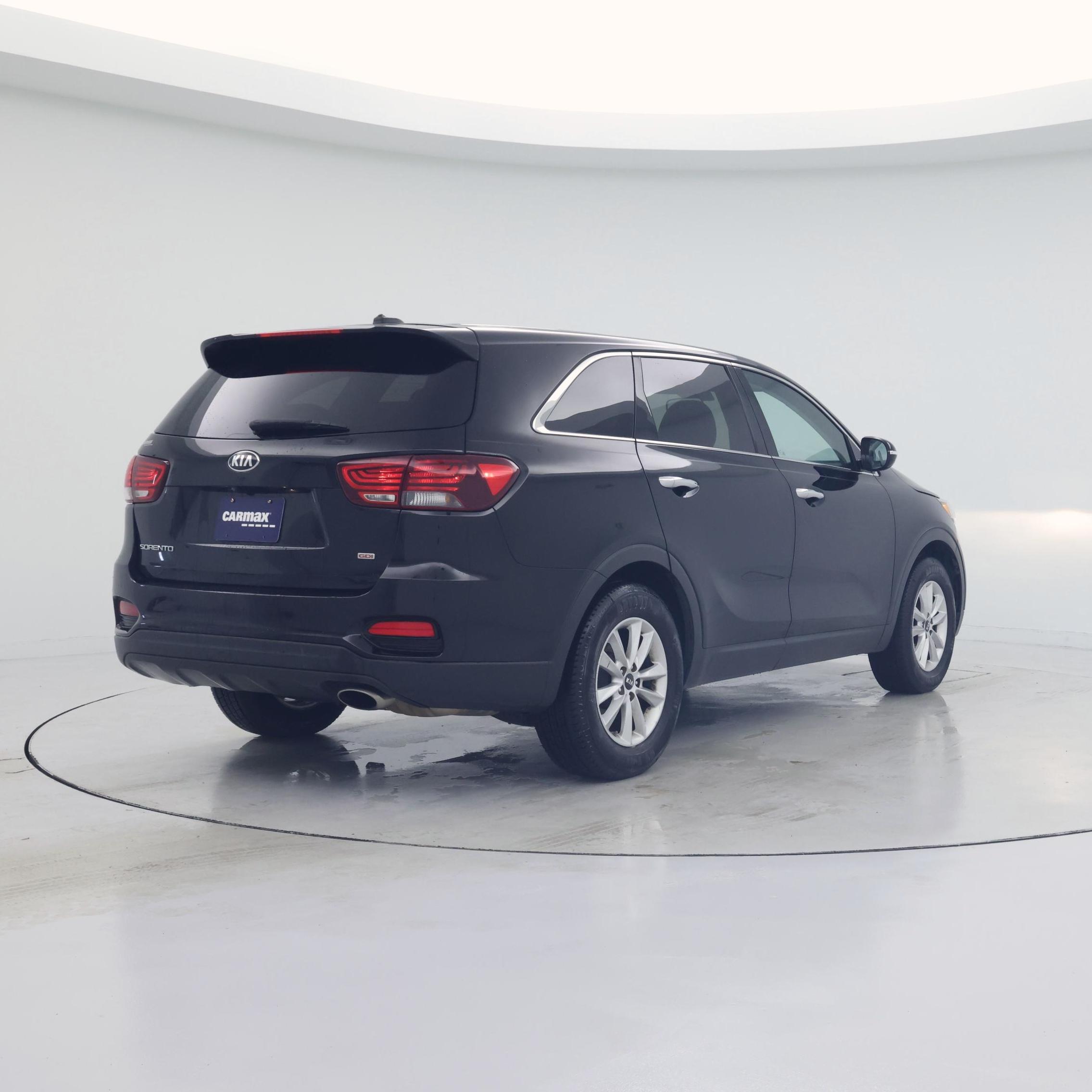 Thumbnail: 2019 Kia Sorento - 8