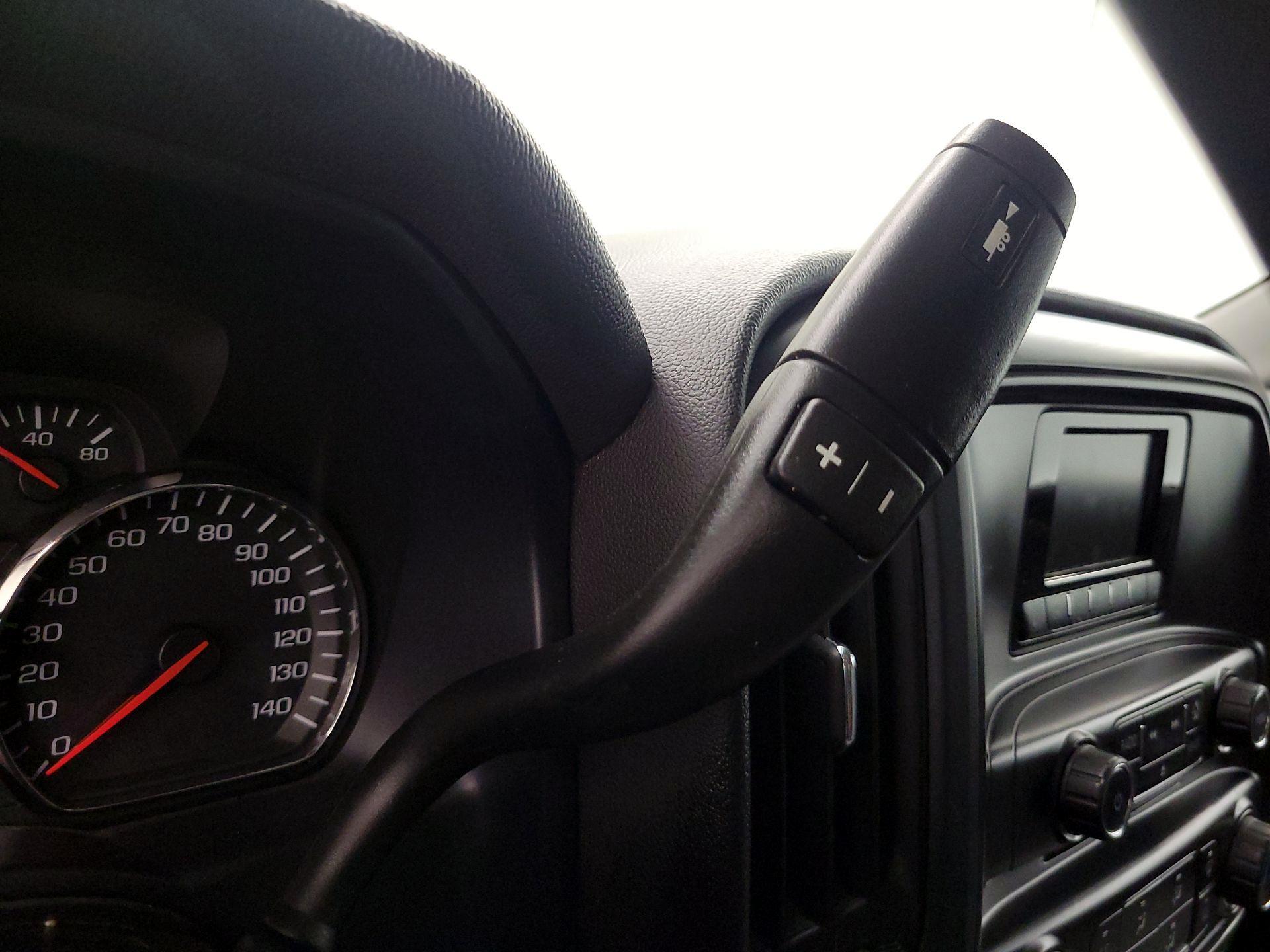 Thumbnail: 2015 Chevrolet Silverado 1500 - 16