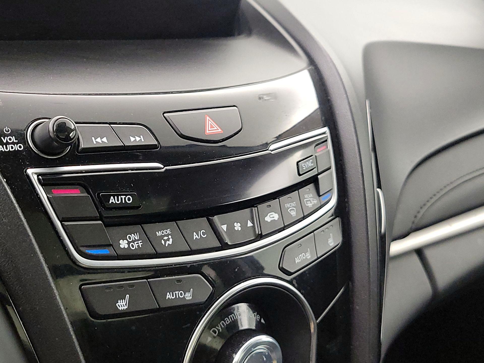 Thumbnail: 2019 Acura RDX - 17