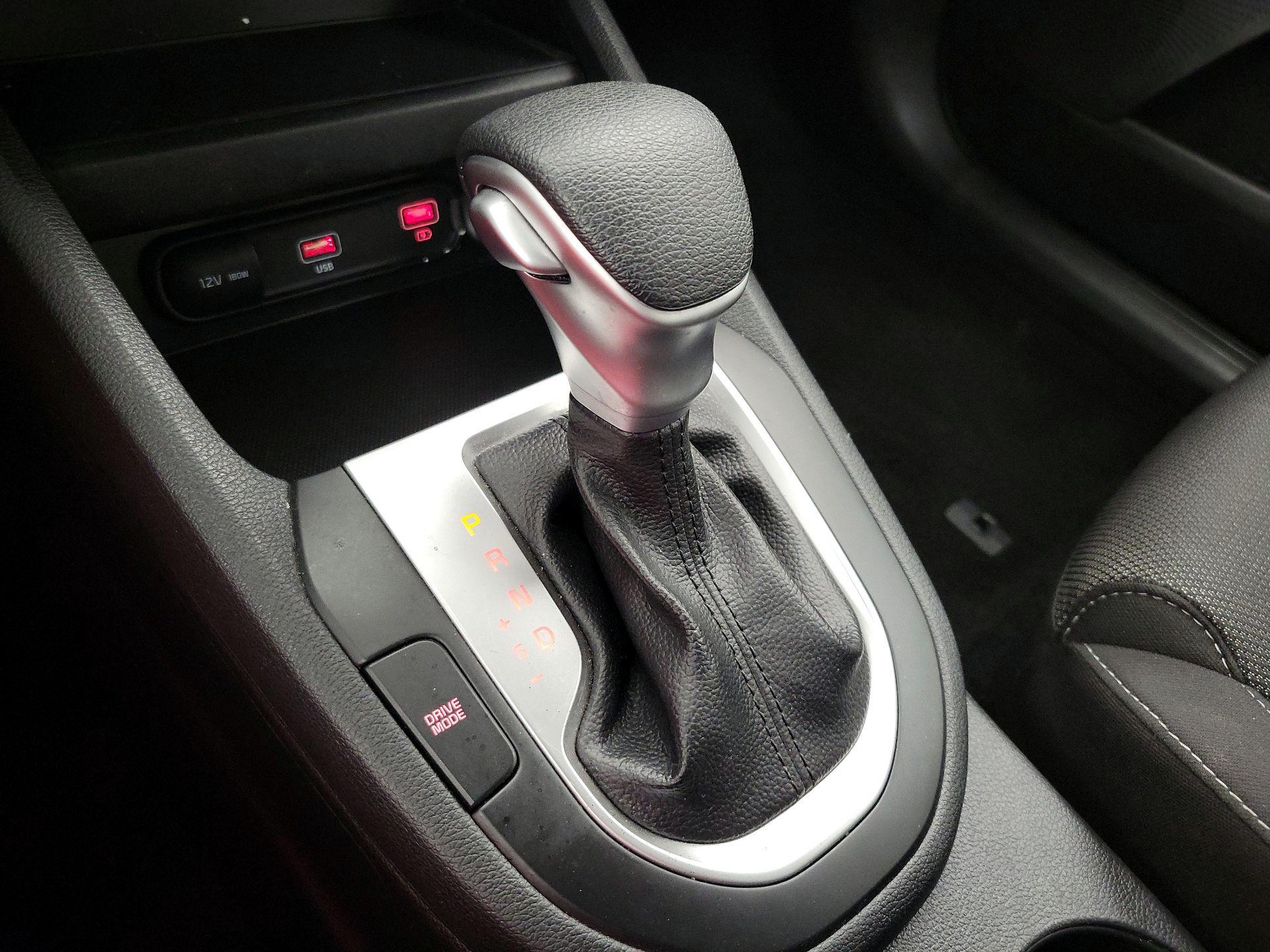 Thumbnail: 2024 Kia Forte - 17