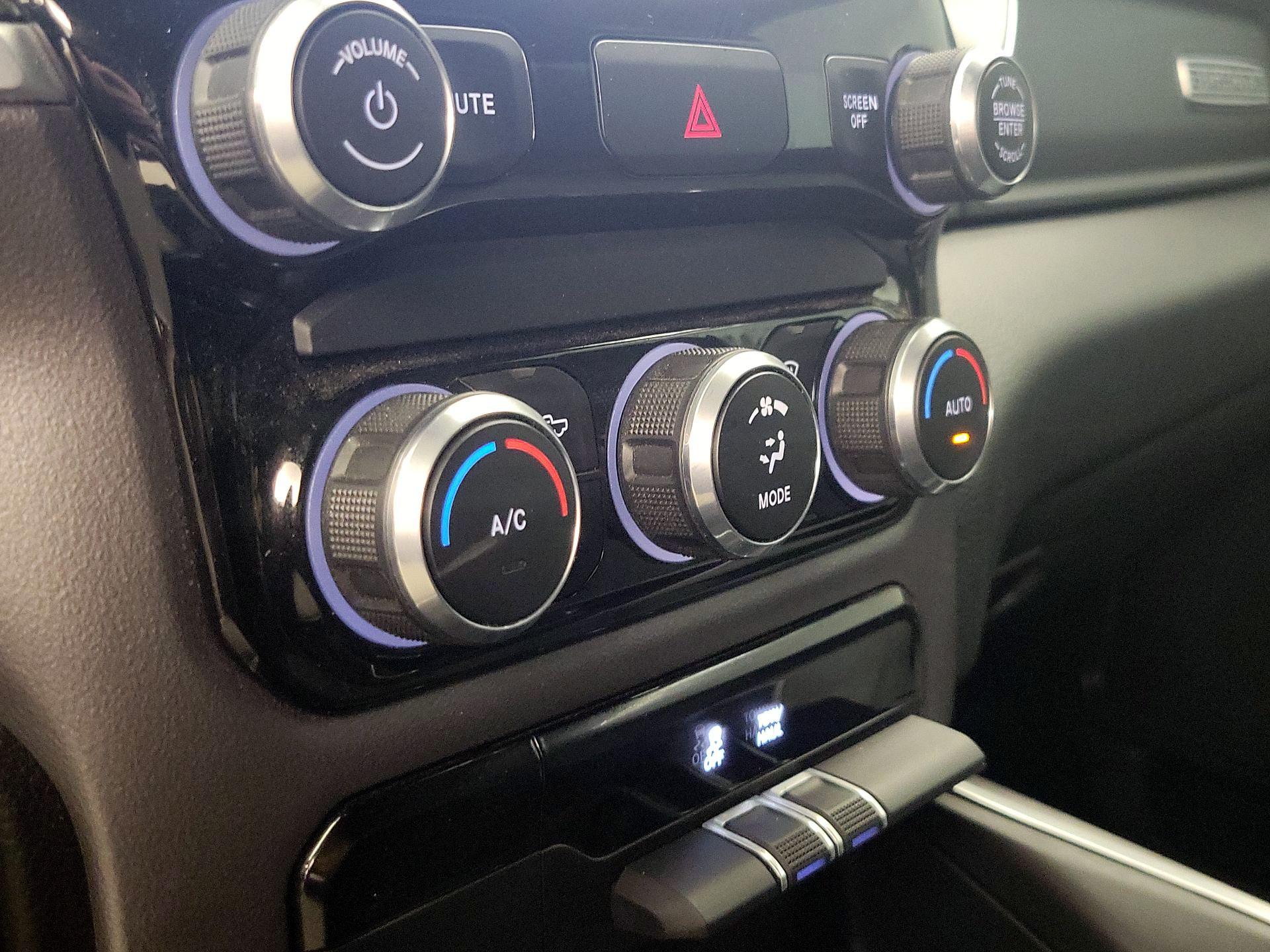 Thumbnail: 2022 RAM 1500 - 17