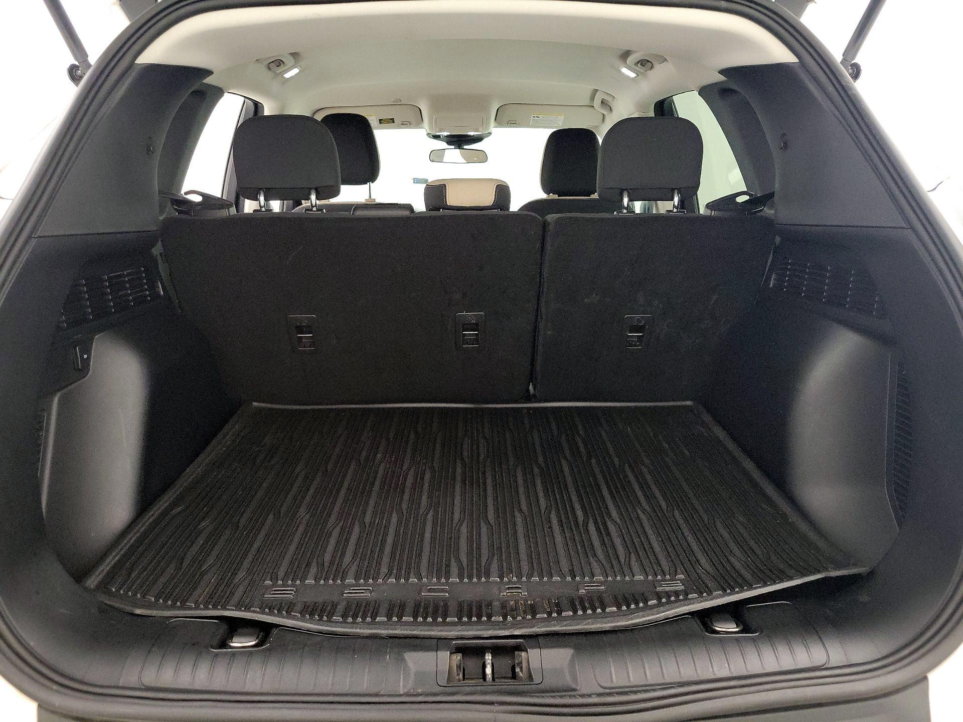 Thumbnail: 2022 Ford Escape - 20