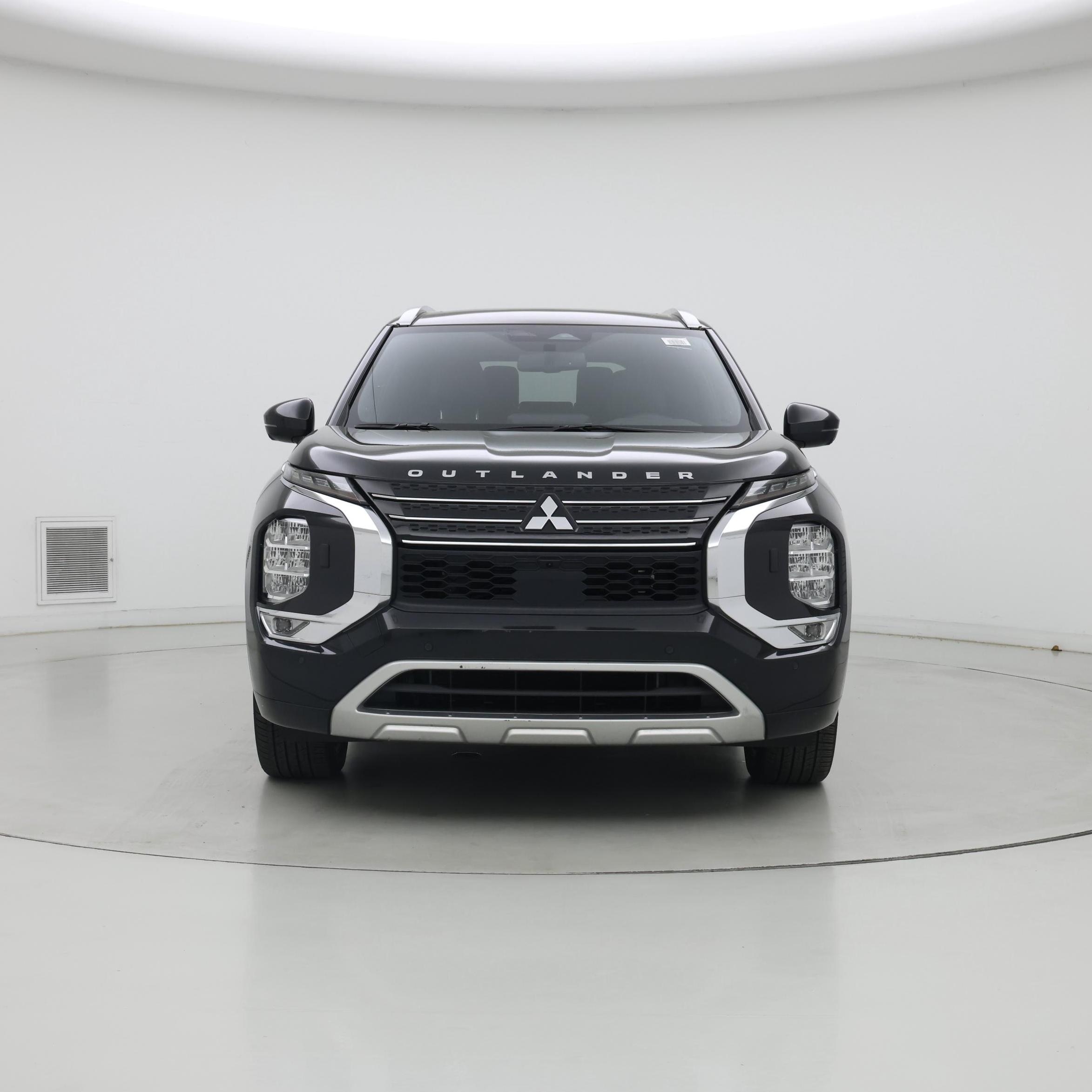 Thumbnail: 2023 Mitsubishi Outlander - 5