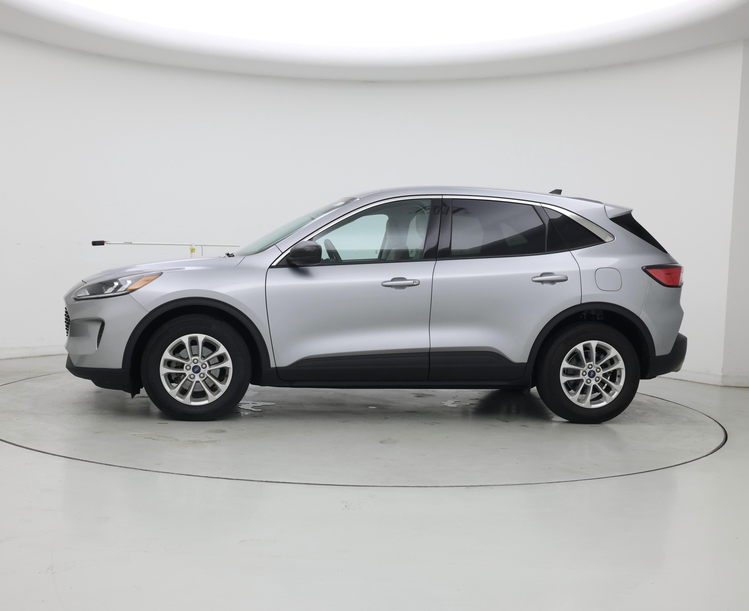 Thumbnail: 2022 Ford Escape - 3