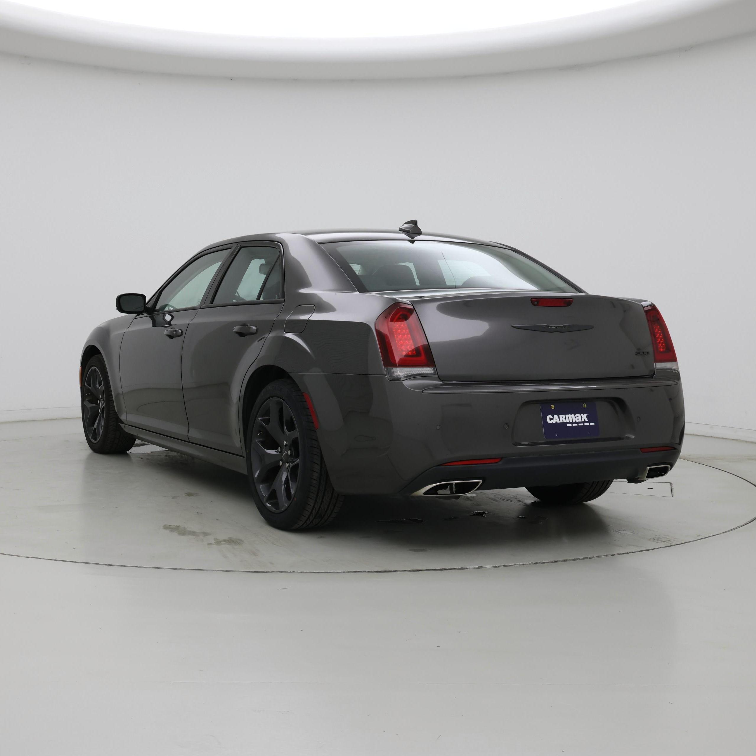 Thumbnail: 2022 Chrysler 300 - 2