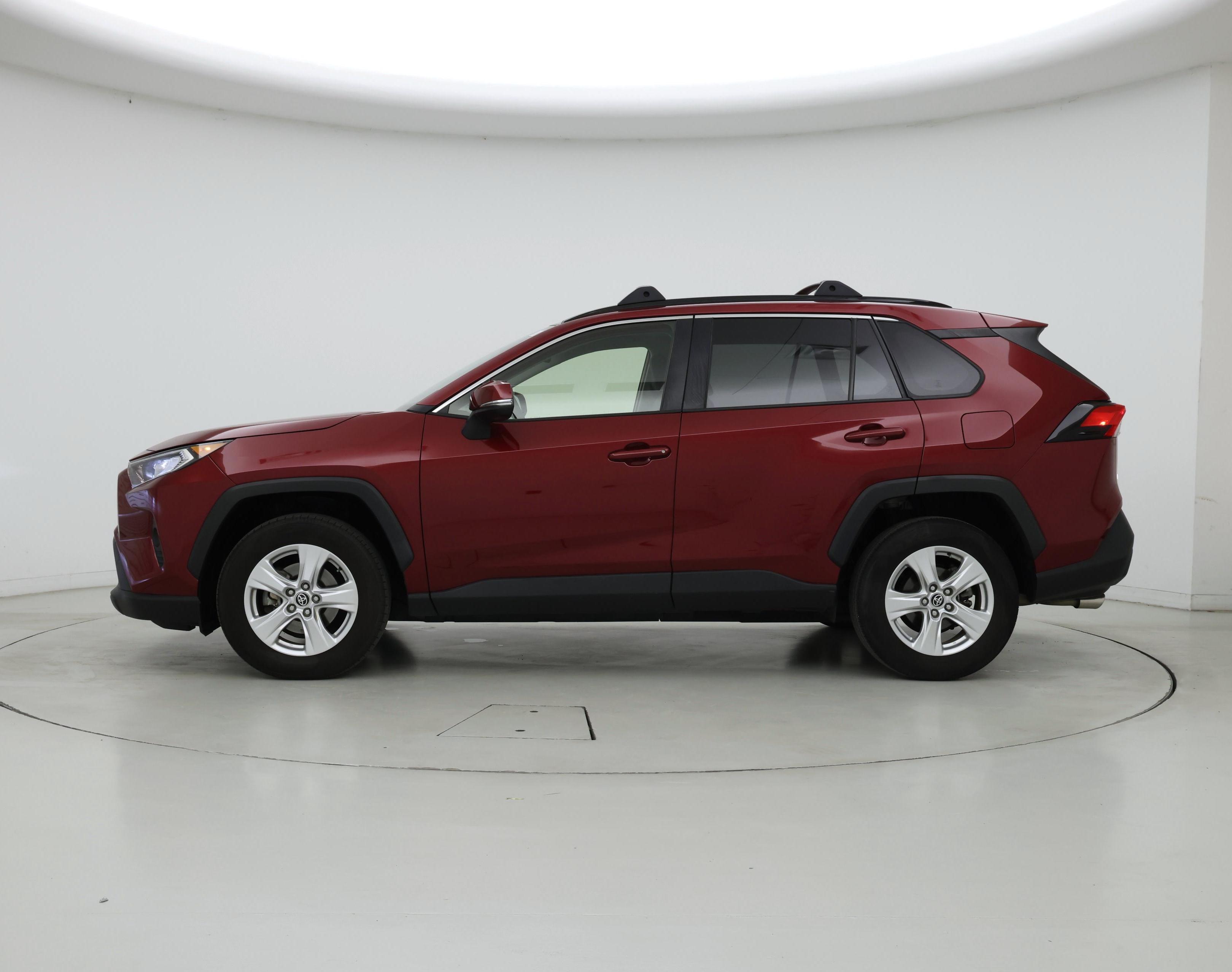 Thumbnail: 2021 Toyota RAV4 - 3
