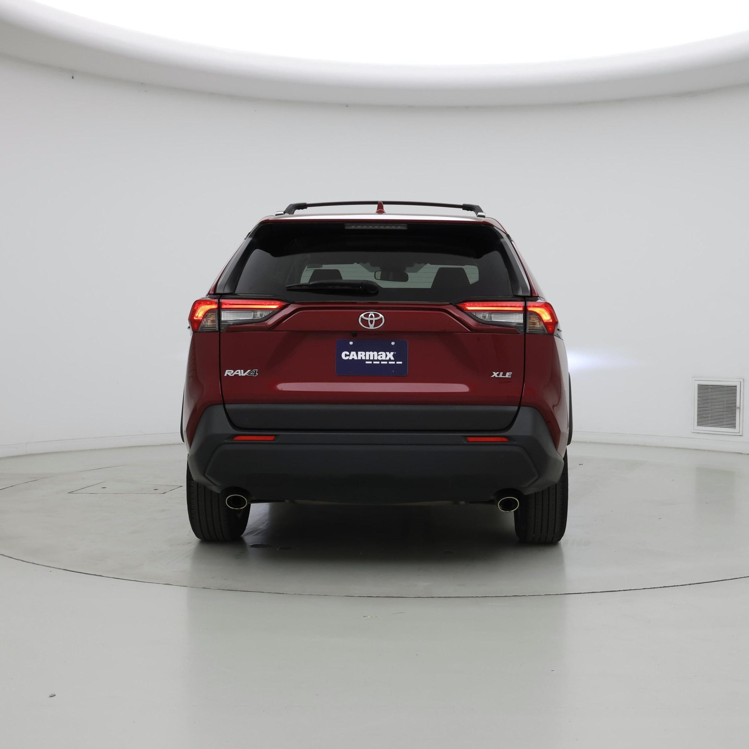 Thumbnail: 2021 Toyota RAV4 - 6