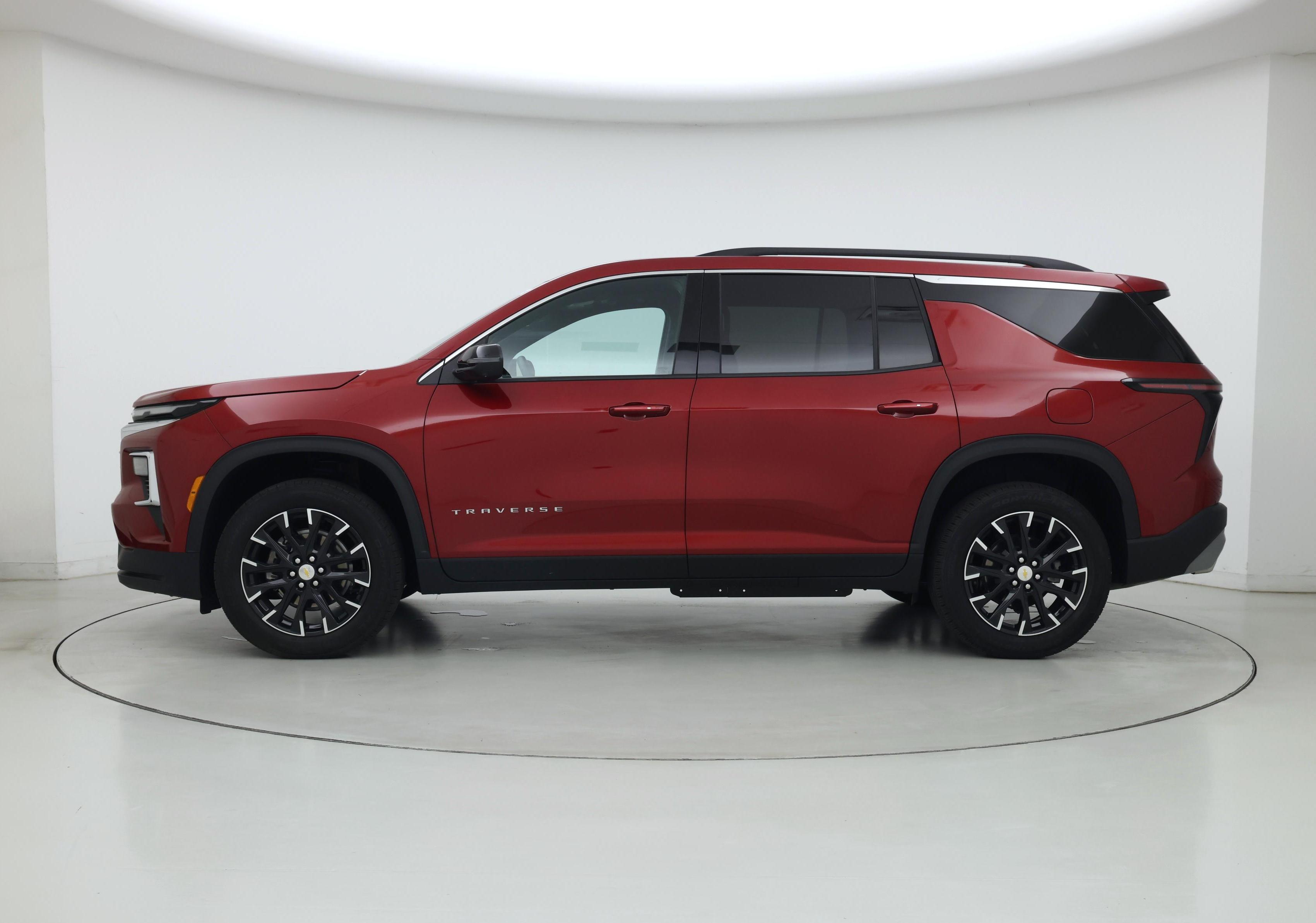 Thumbnail: 2025 Chevrolet Traverse - 3